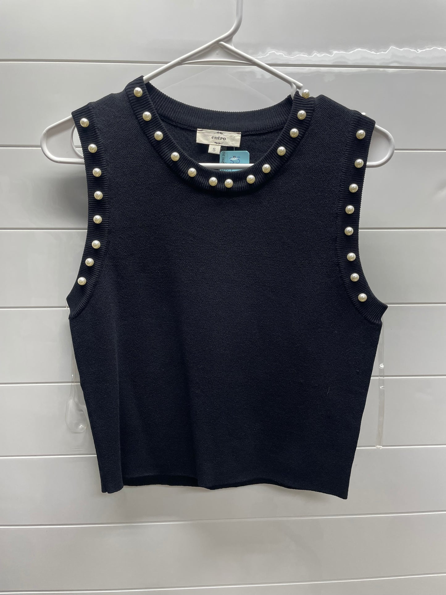 Women’s small cropped tank