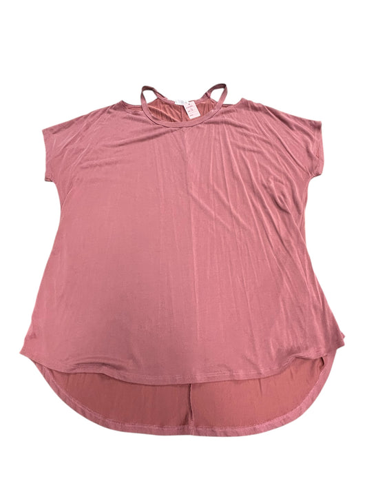Women’s xl shirt