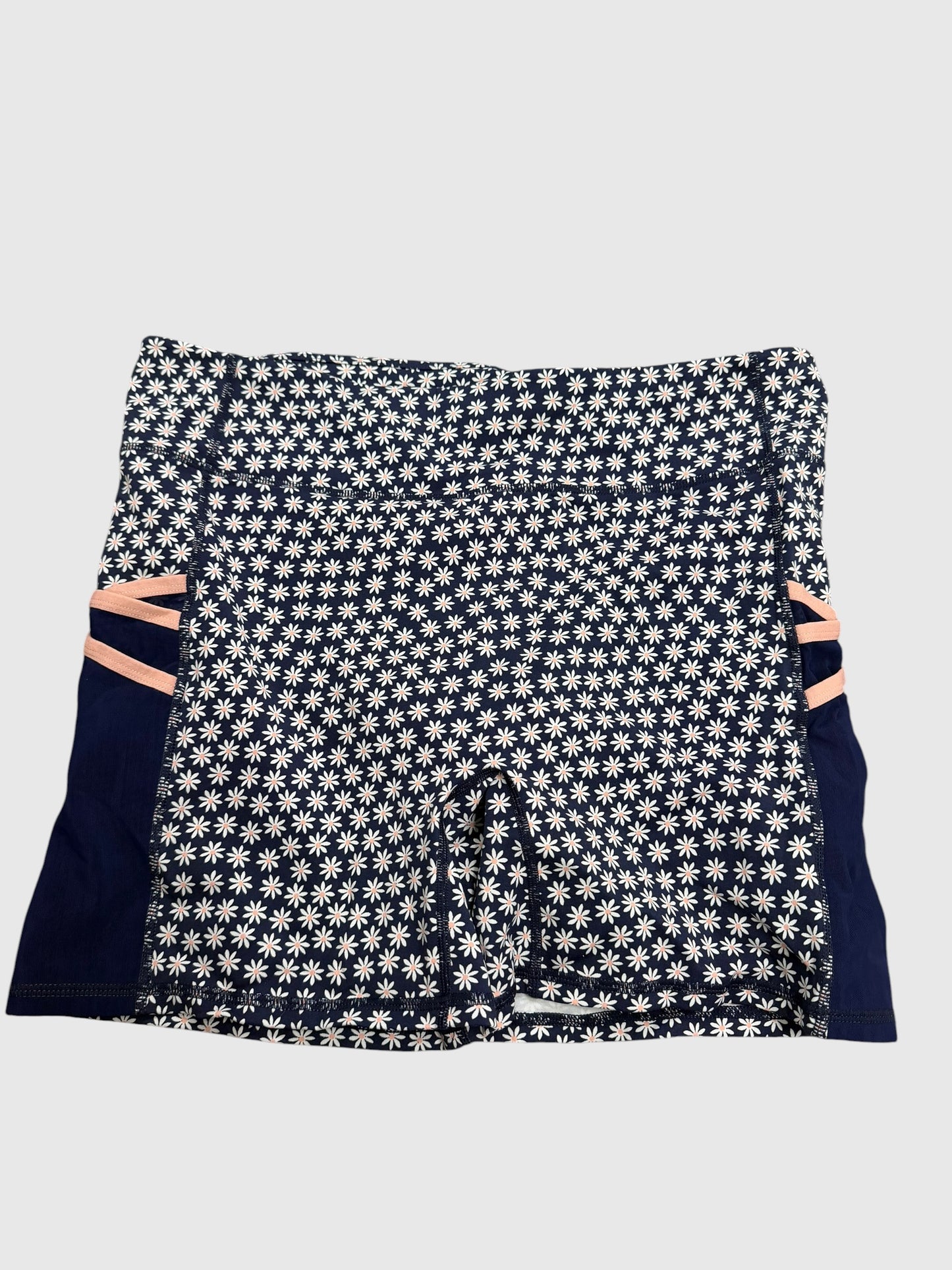 Women’s 2x Fabletics biker shorts with pockets