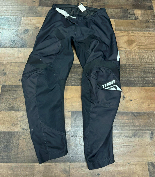 30 waist riding pants