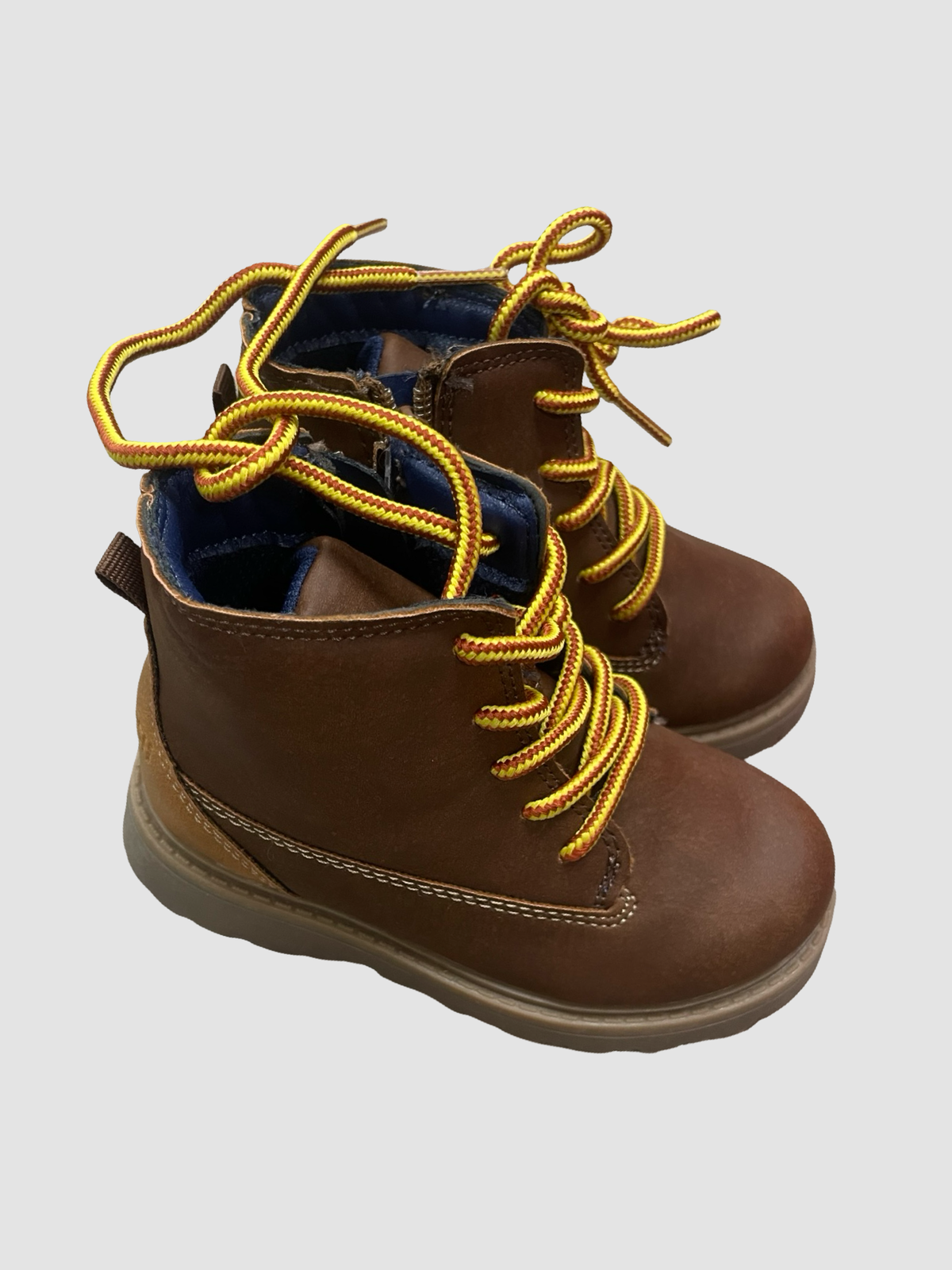 Boys 8C boots