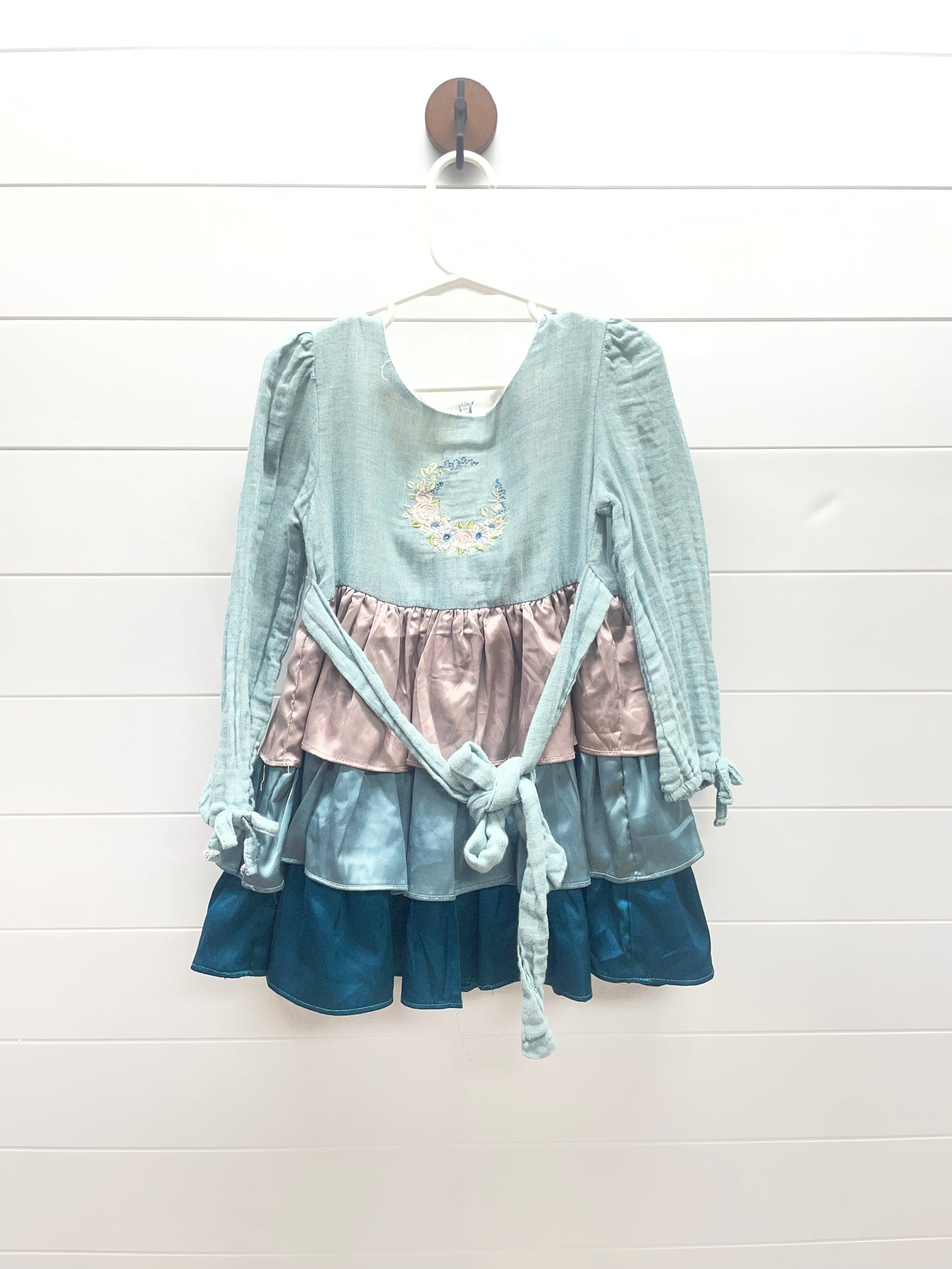 Girls 6 Evies Closet
