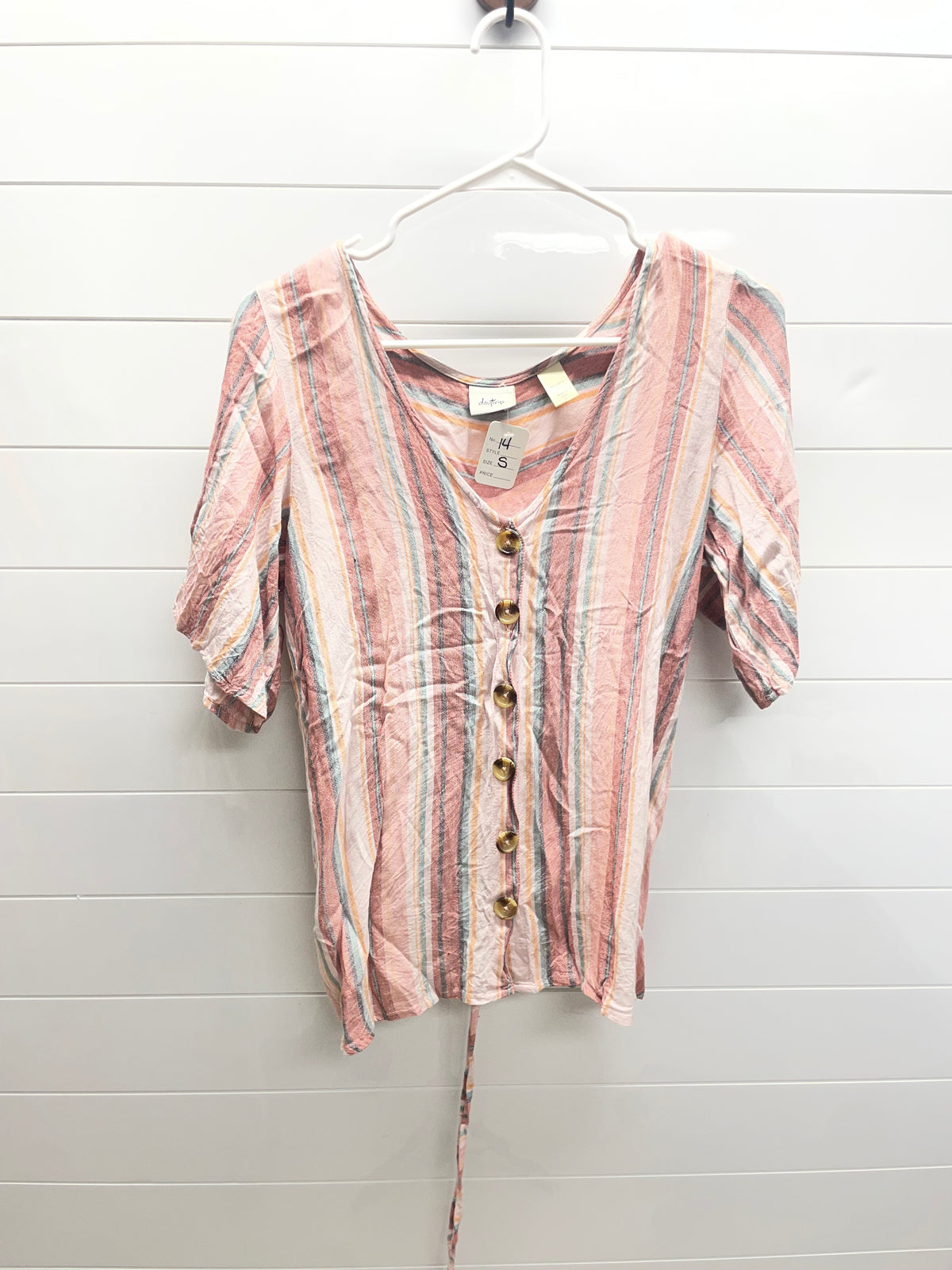 Women’s small tee