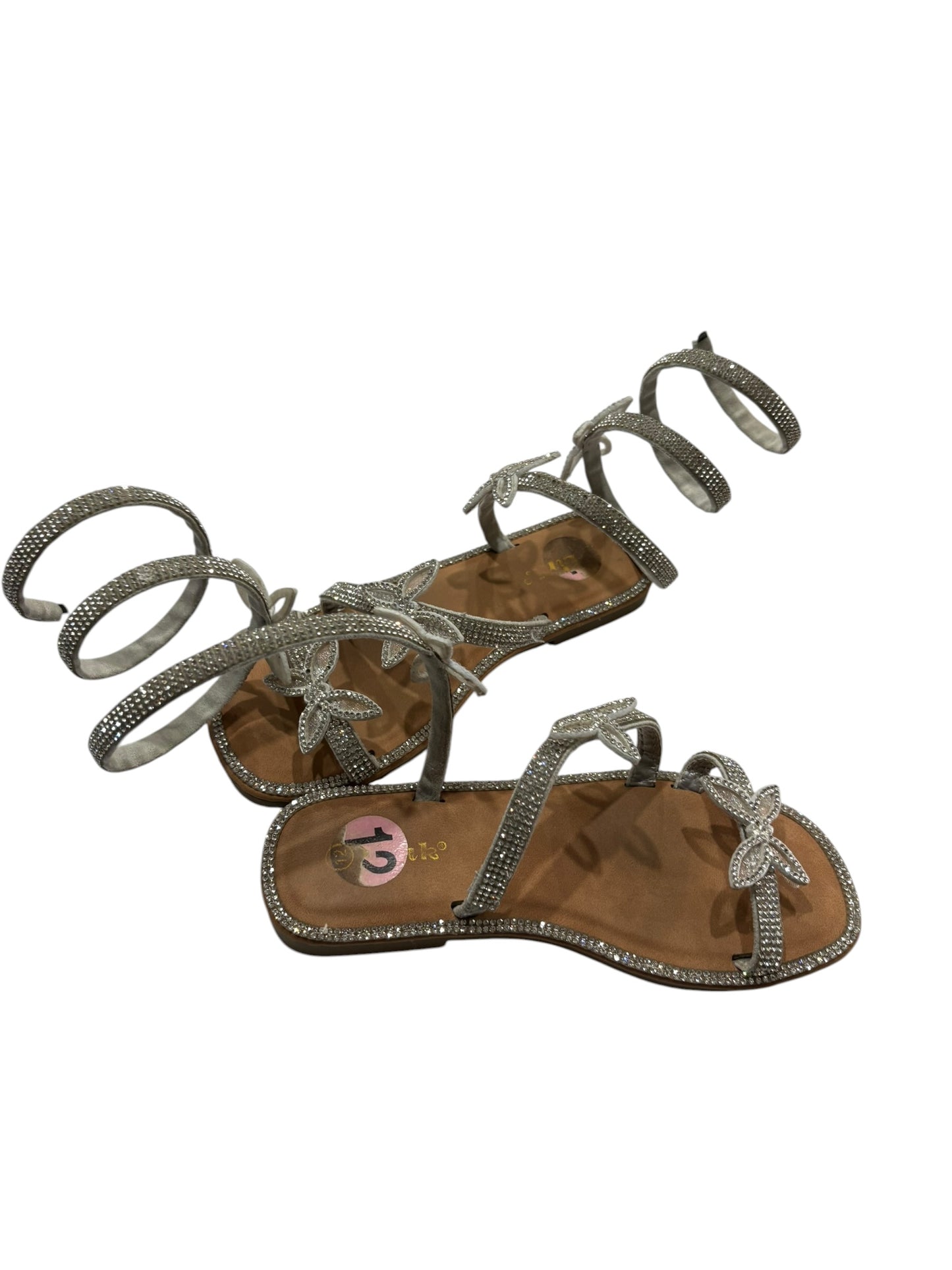 12c sandals