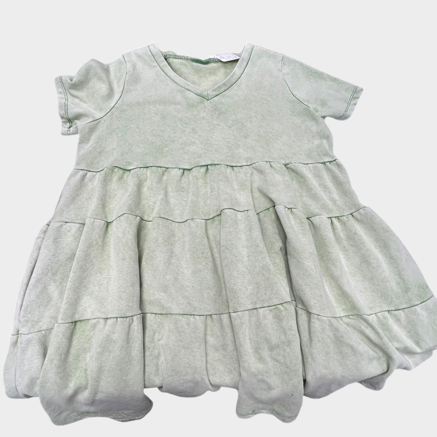 Women’s r2 green tunic-Large (small hole)