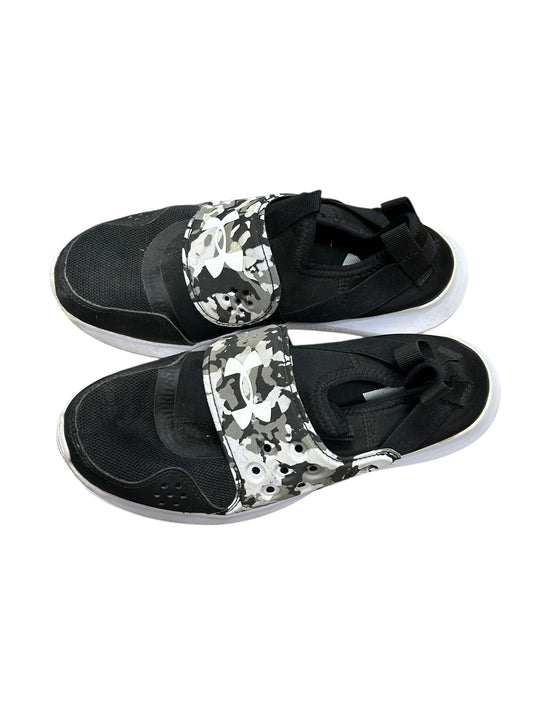 Boys 6.5Y UA shoes