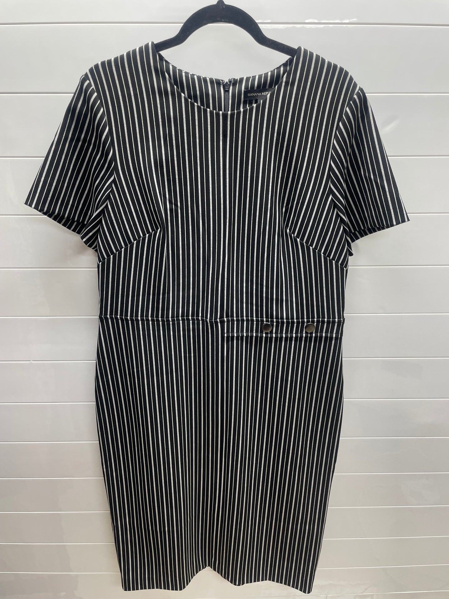 Women’s 16 Banana Republic Dress