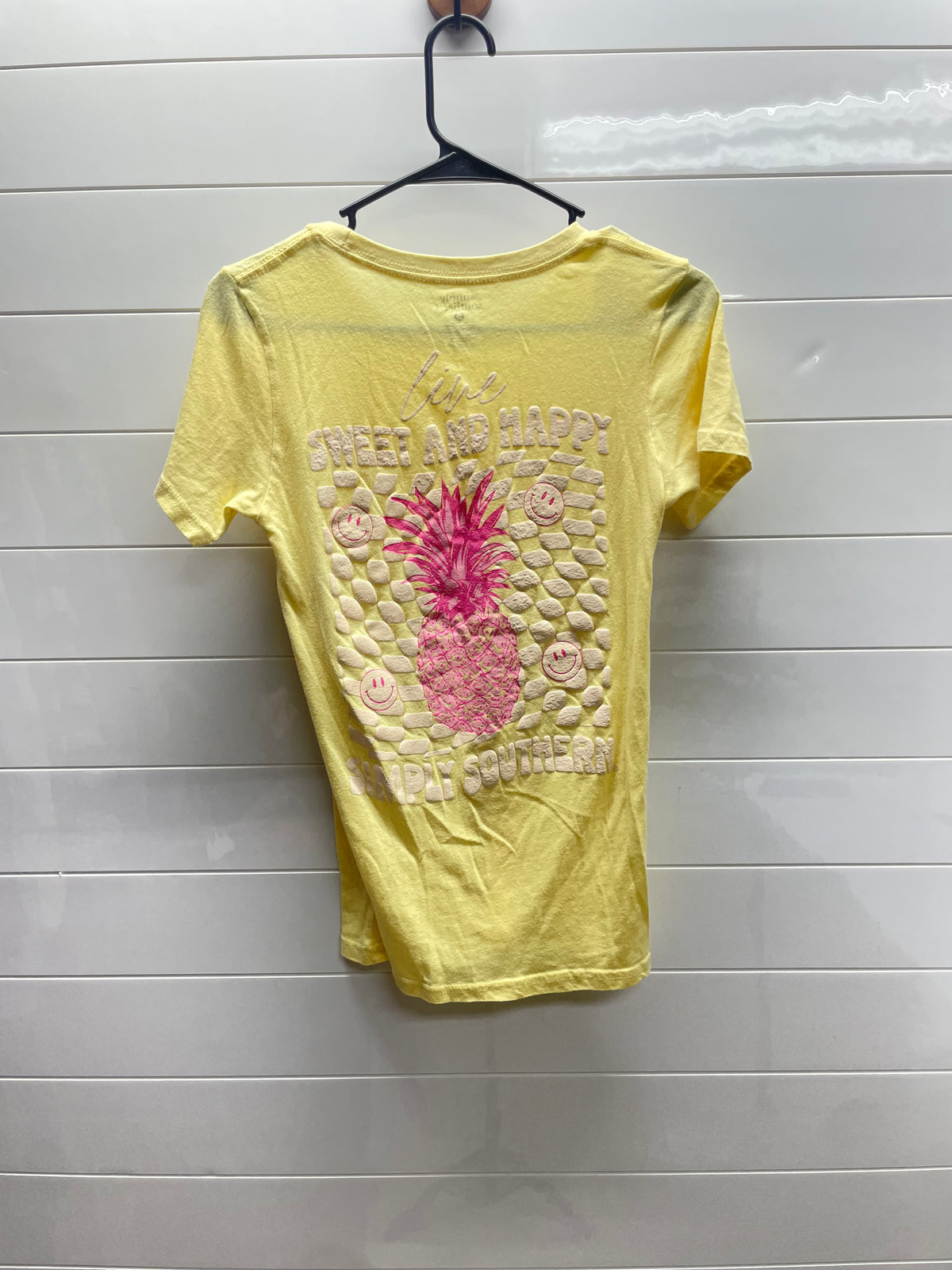 Women’s small tee
