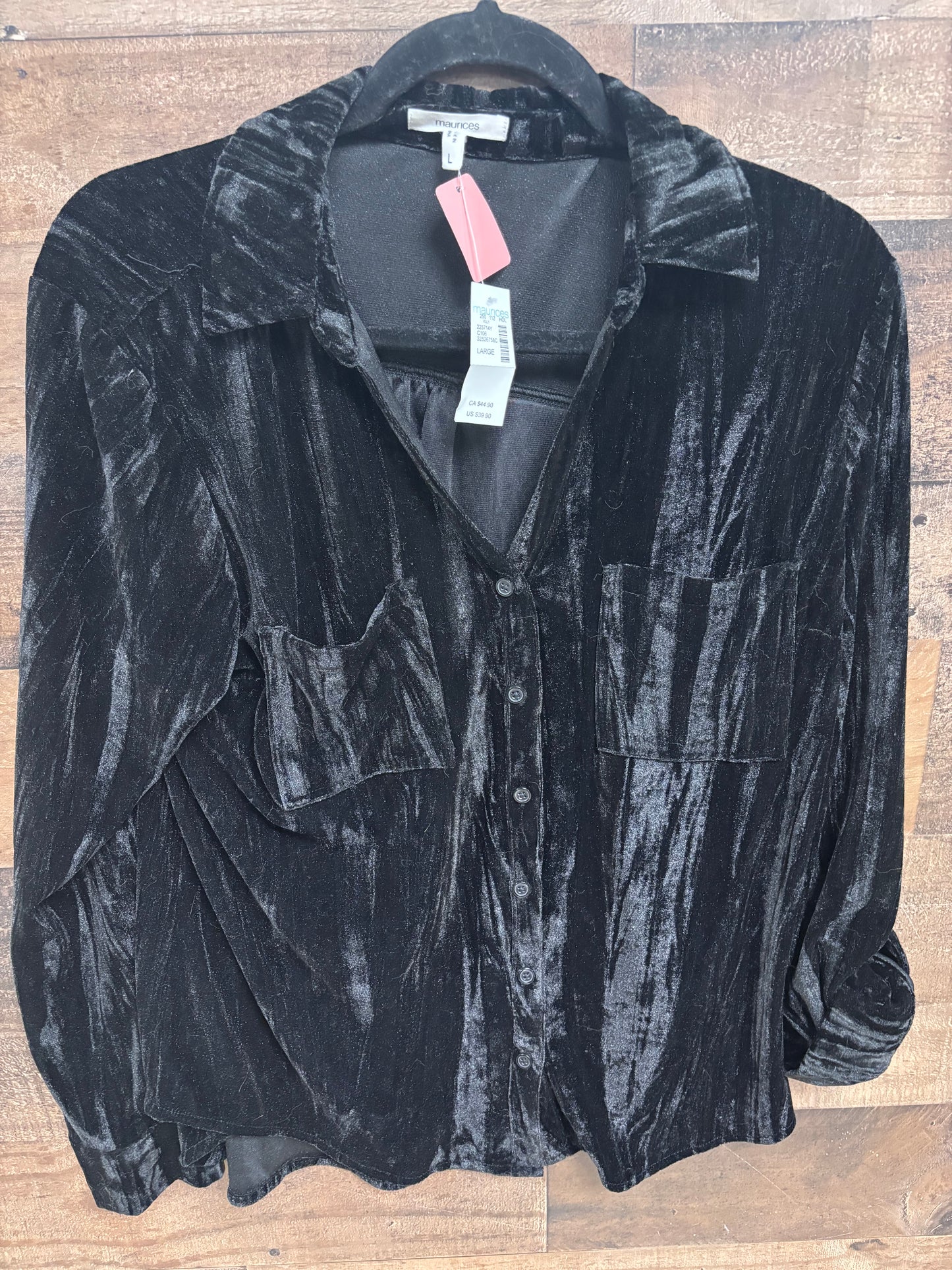 Women’s large button shirt nwt