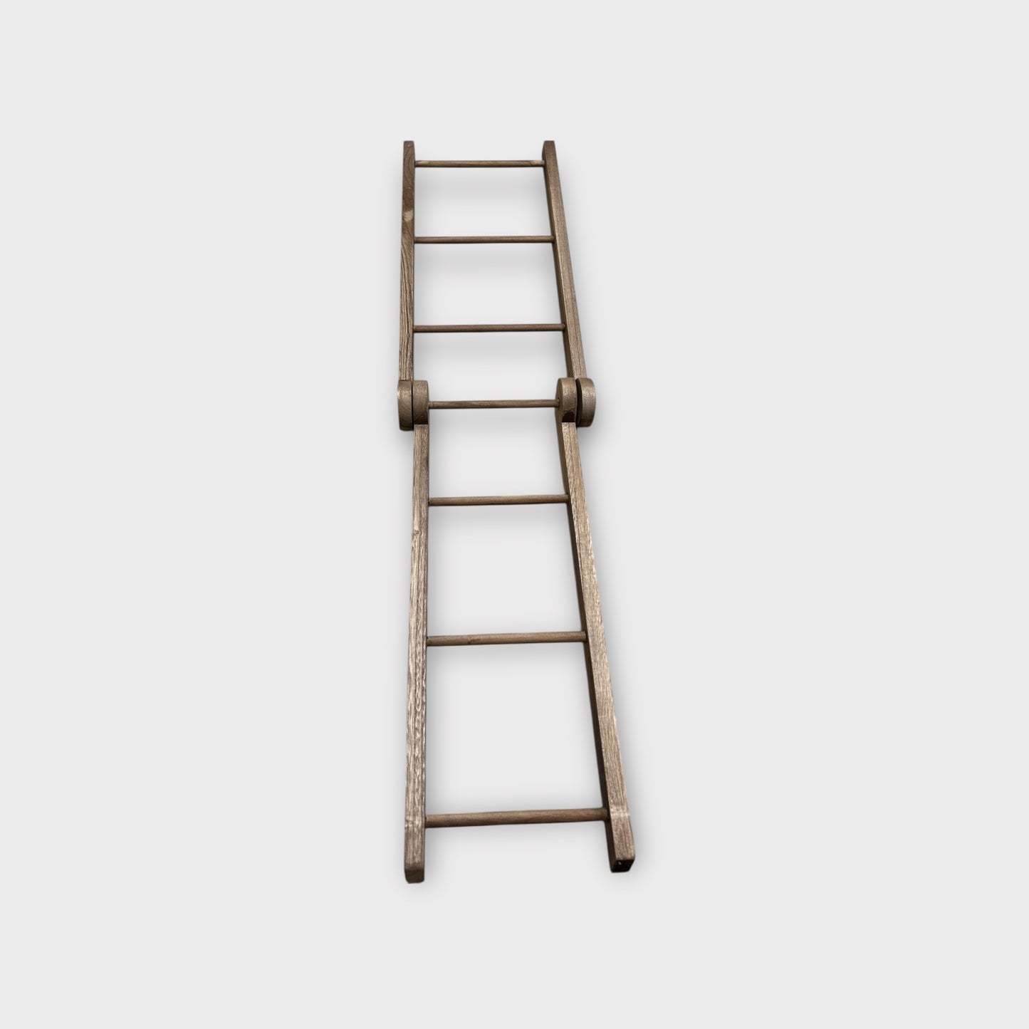 Small ladder decor