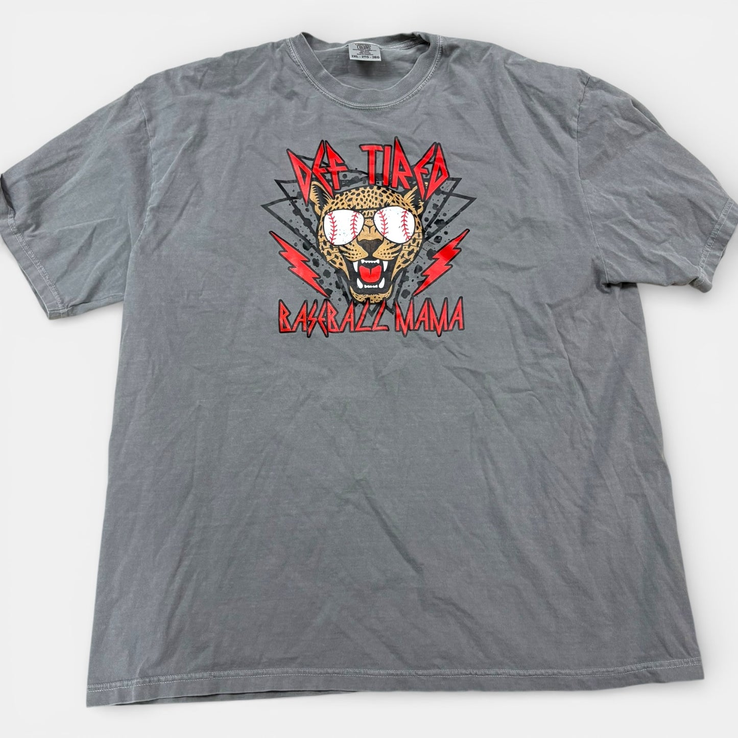 Women’s graphic tee 2XL