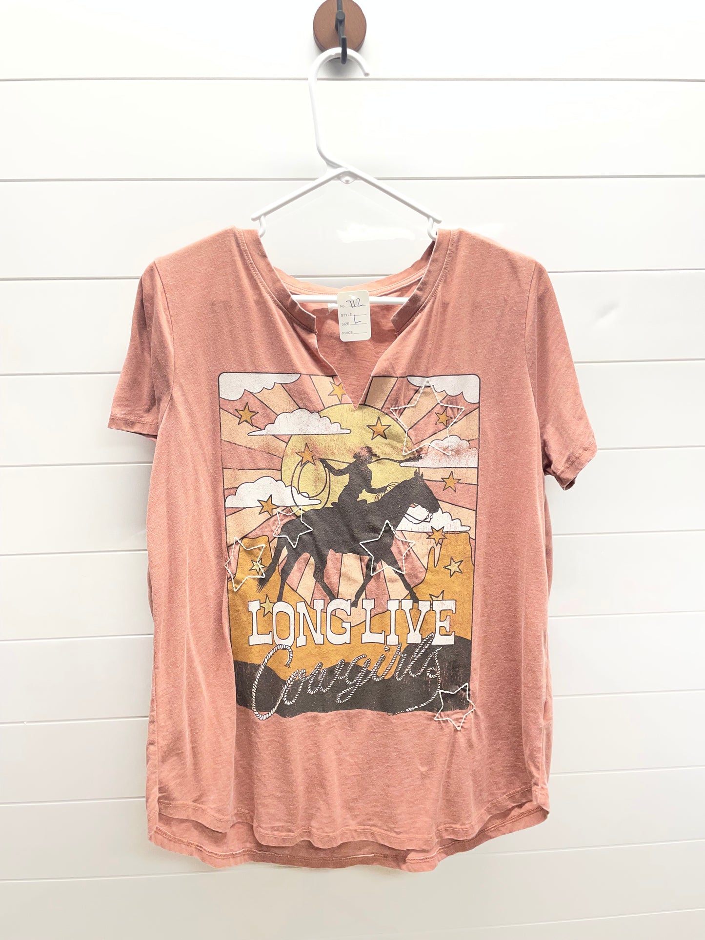 Women’s Large tee