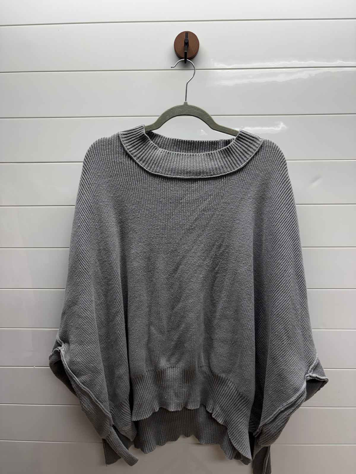 Women’s XL Sweater