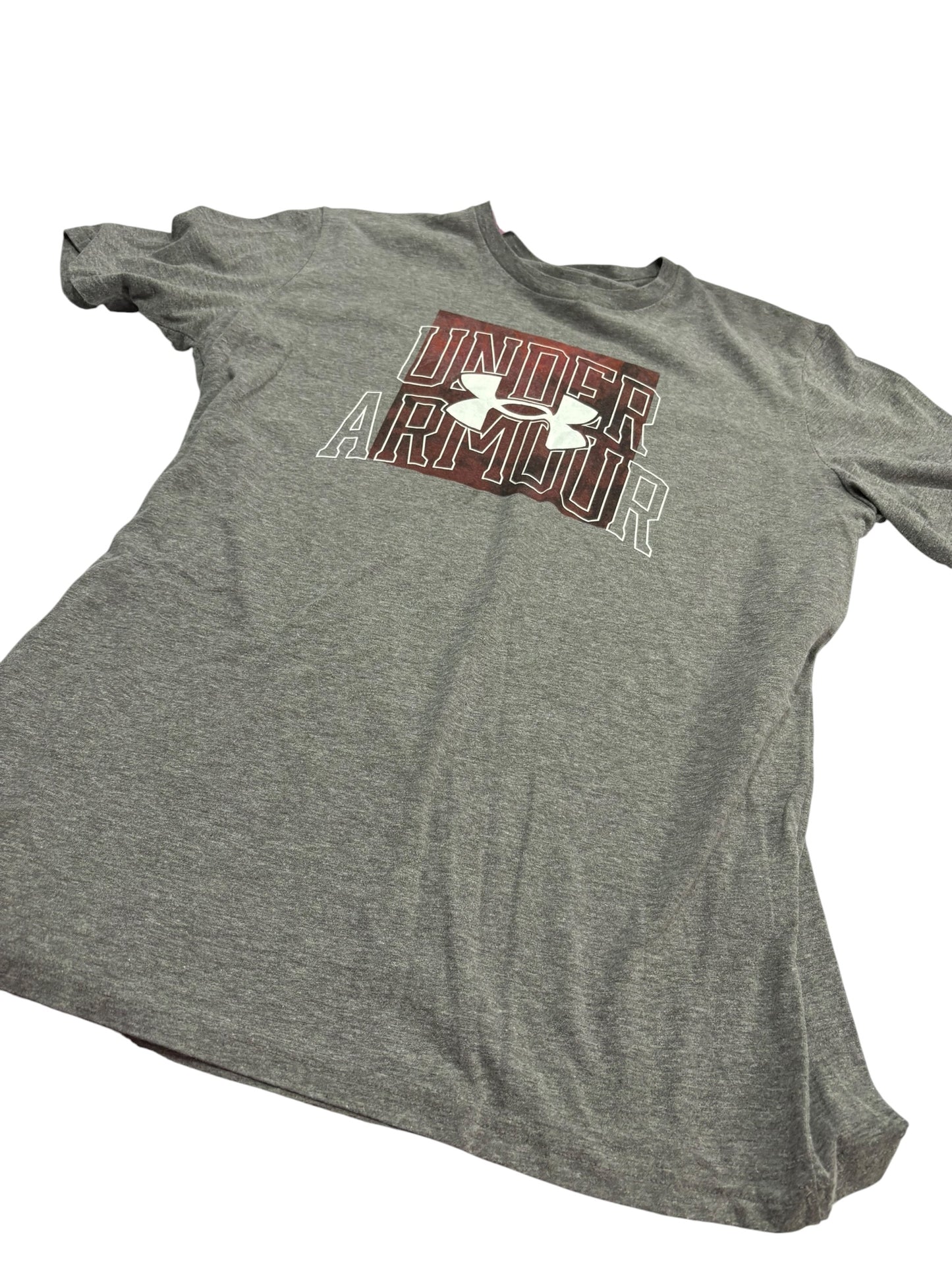 Men’s large ua shirt