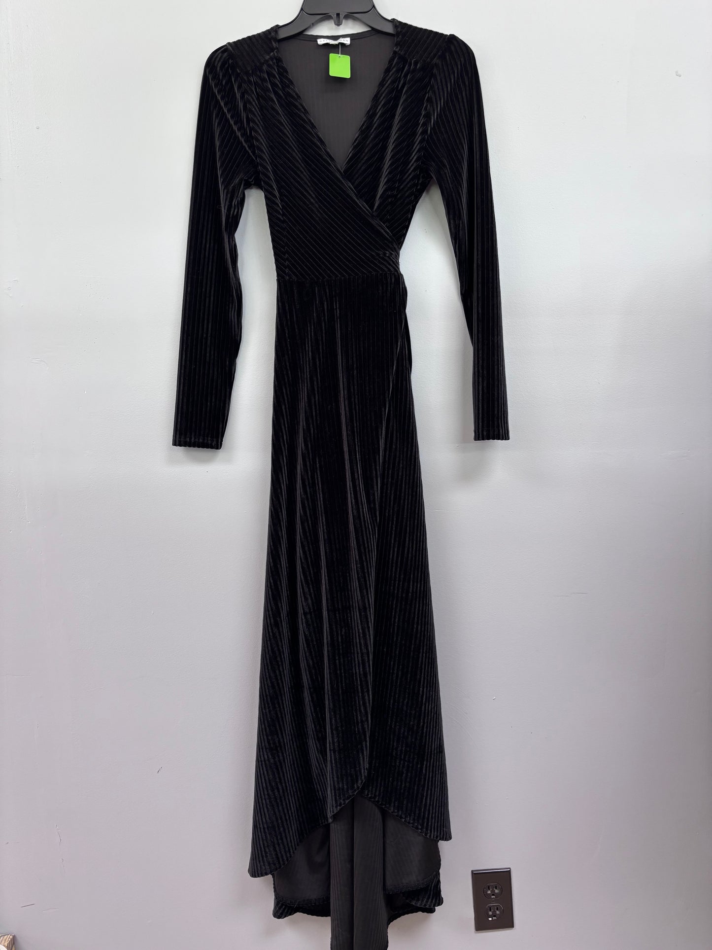 Women’s xs balticborn wrap dress