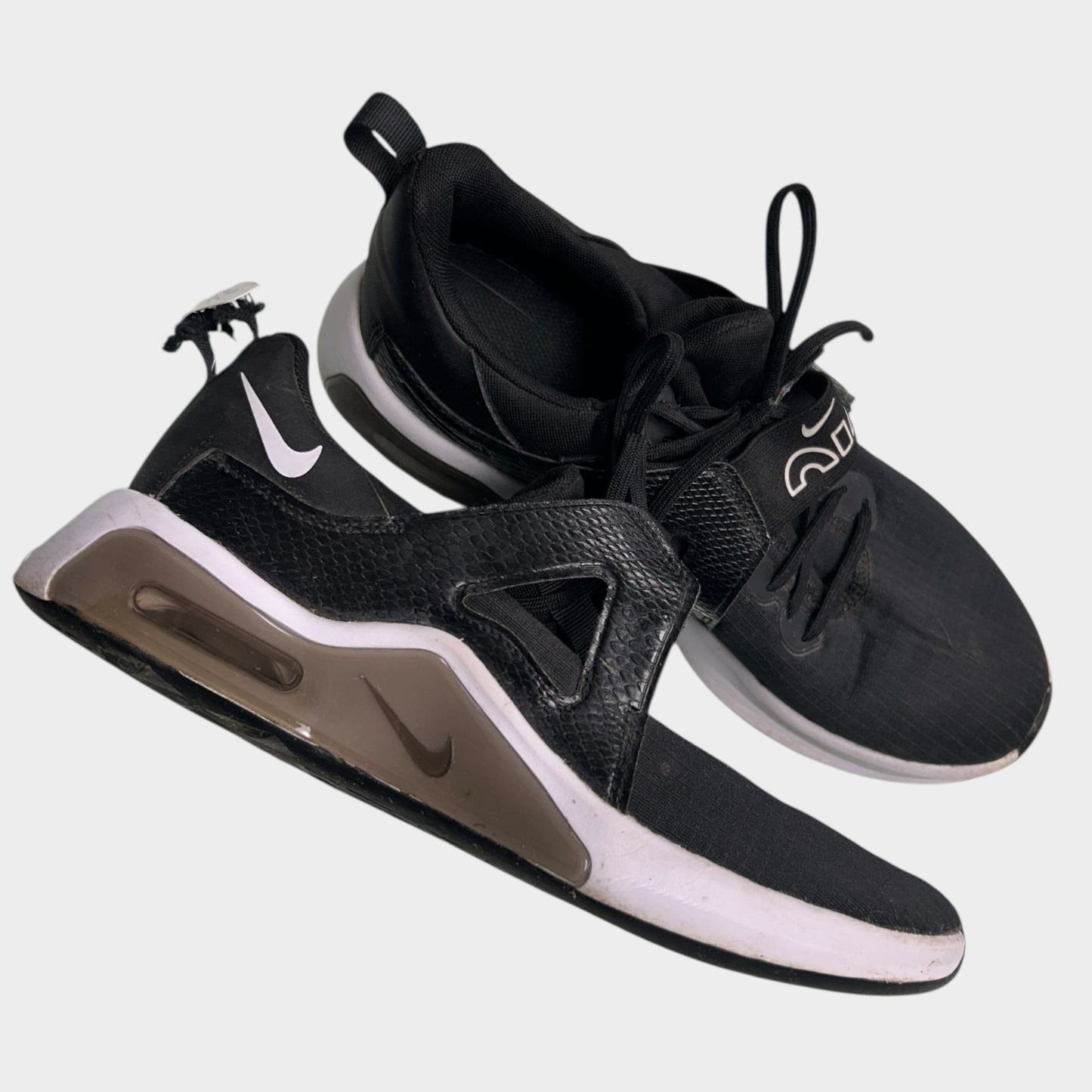 Women’s Nikes-9 (Wear)