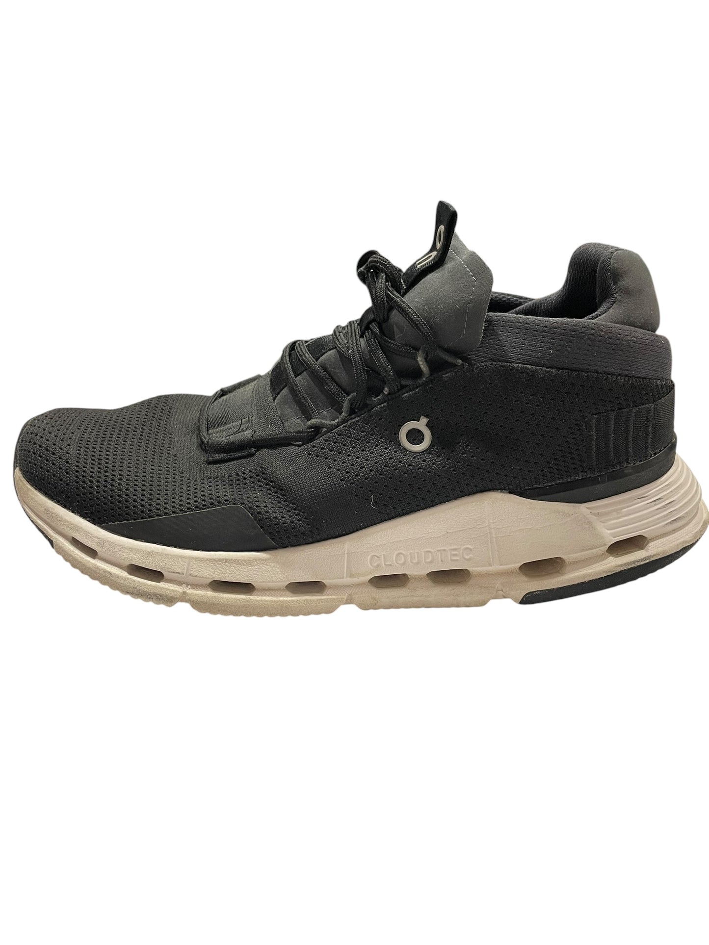 Women’s 7.5 OnCloud (missing C)