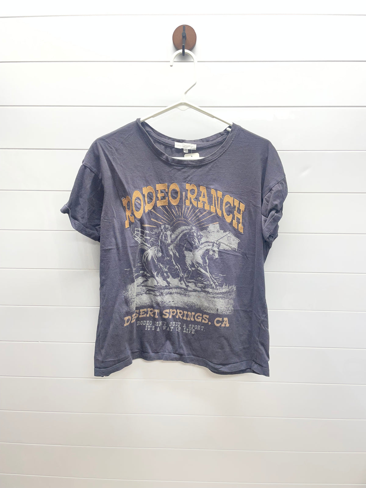 Women’s medium tee