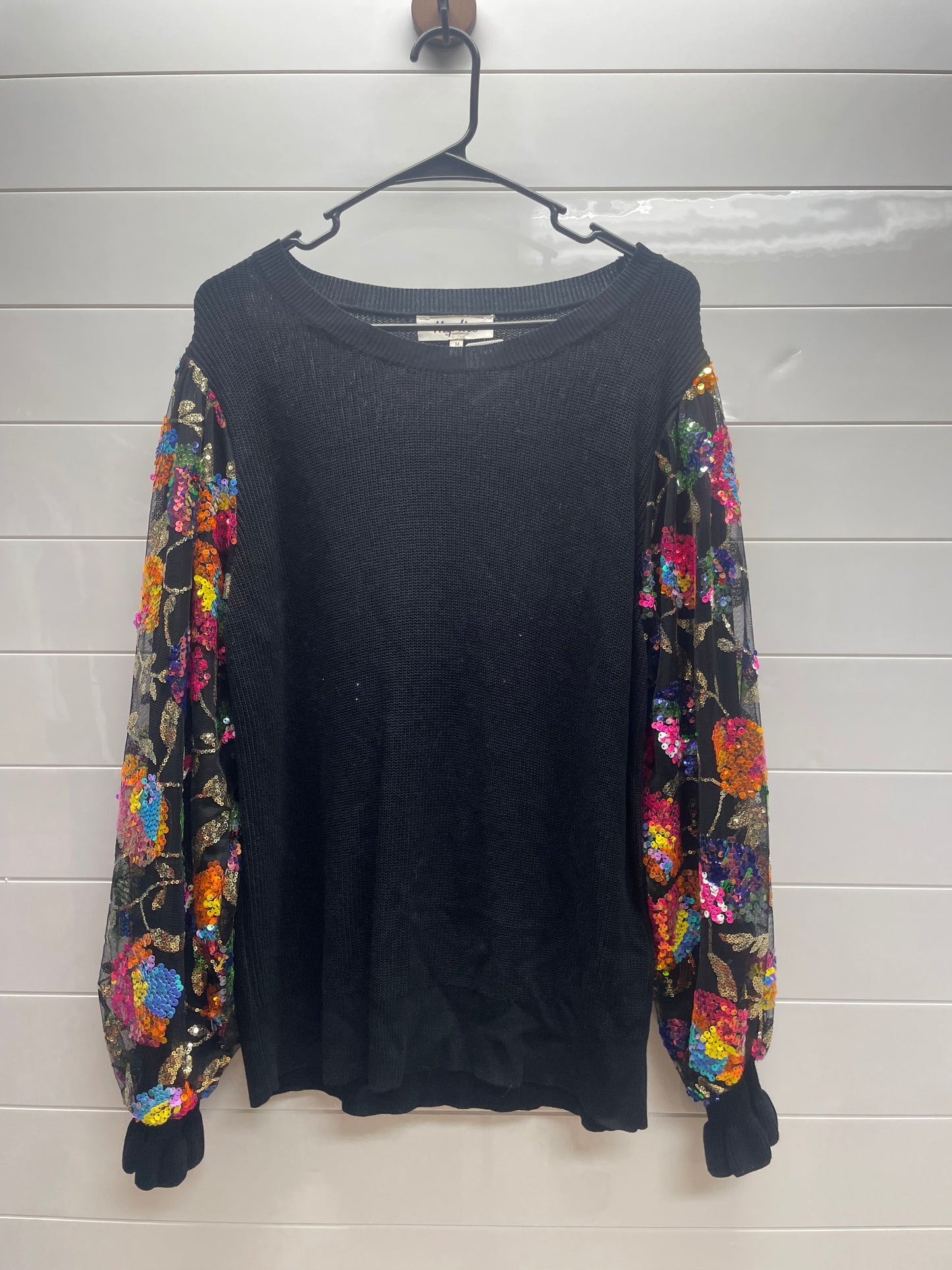 Women’s medium long sleeve