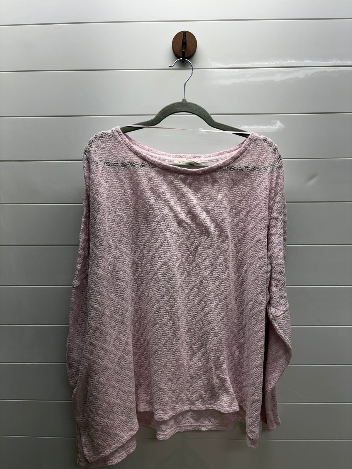 Women’s XL Shirt