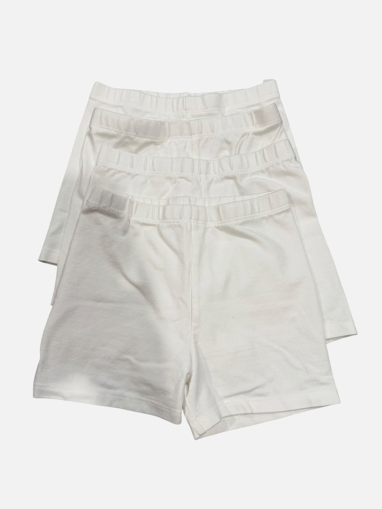 Girl’s 6/7 shorts - white 4 pair