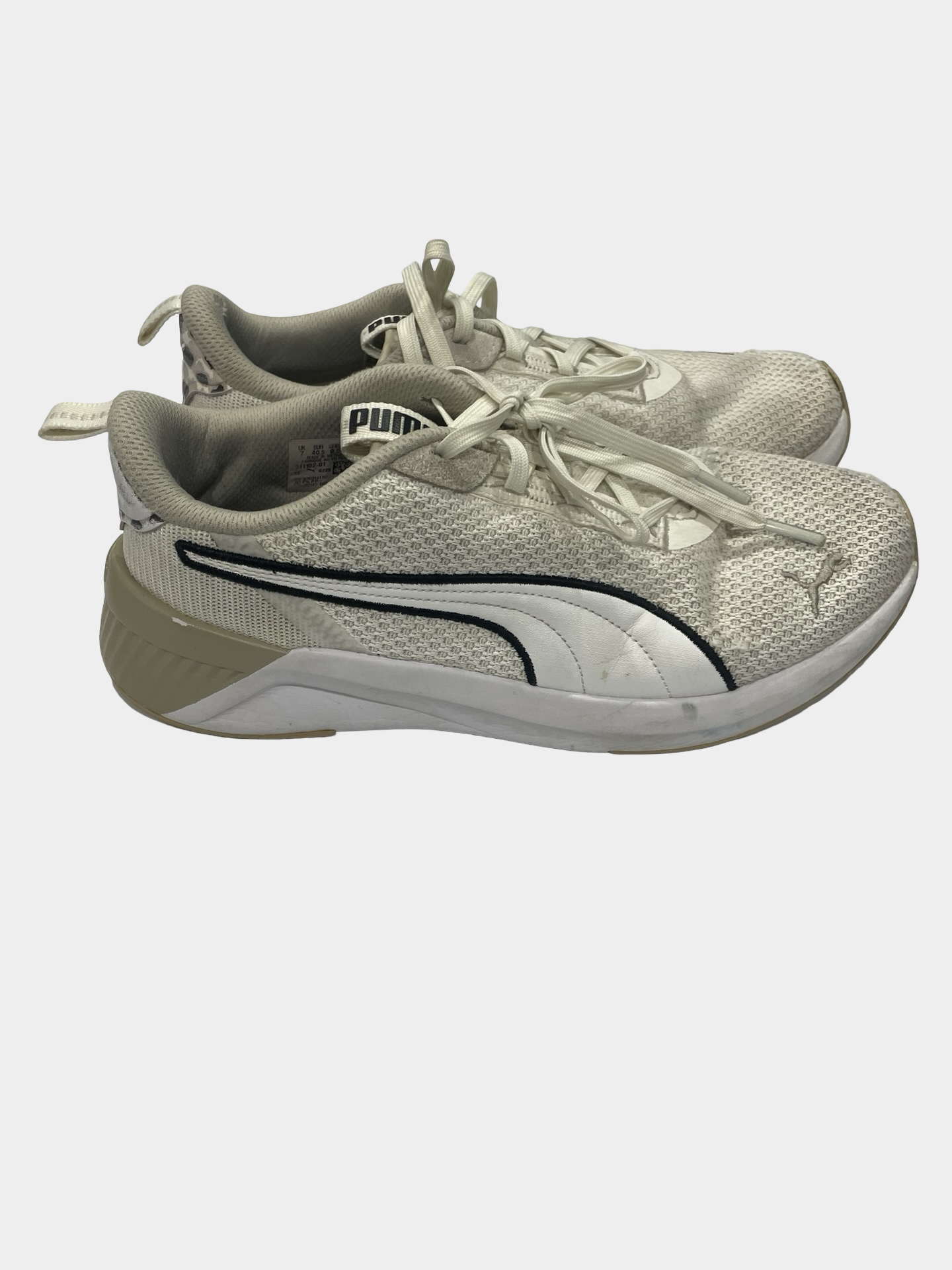 Women’s 9.5 Puma