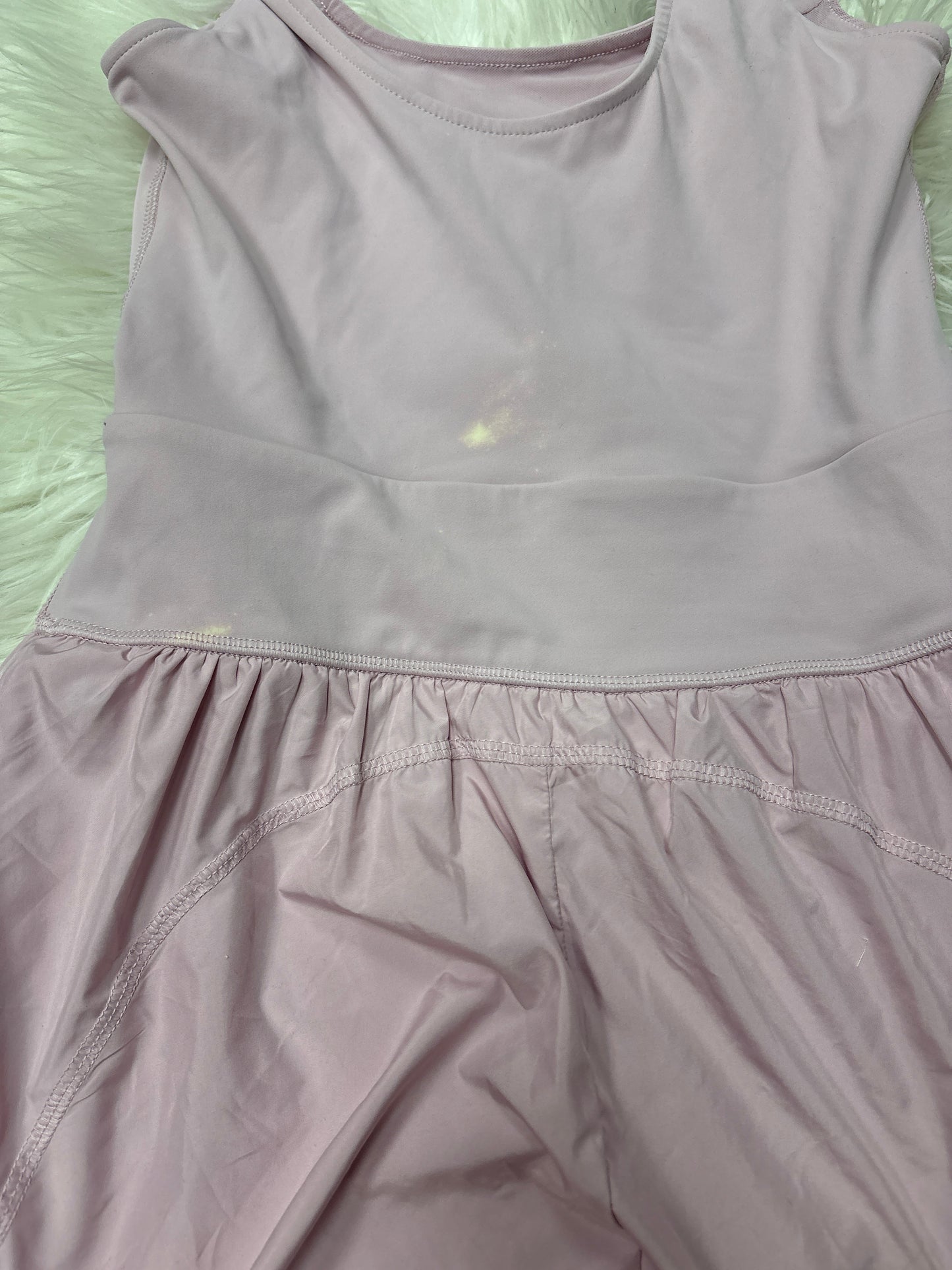 Women’s small romper (stain)