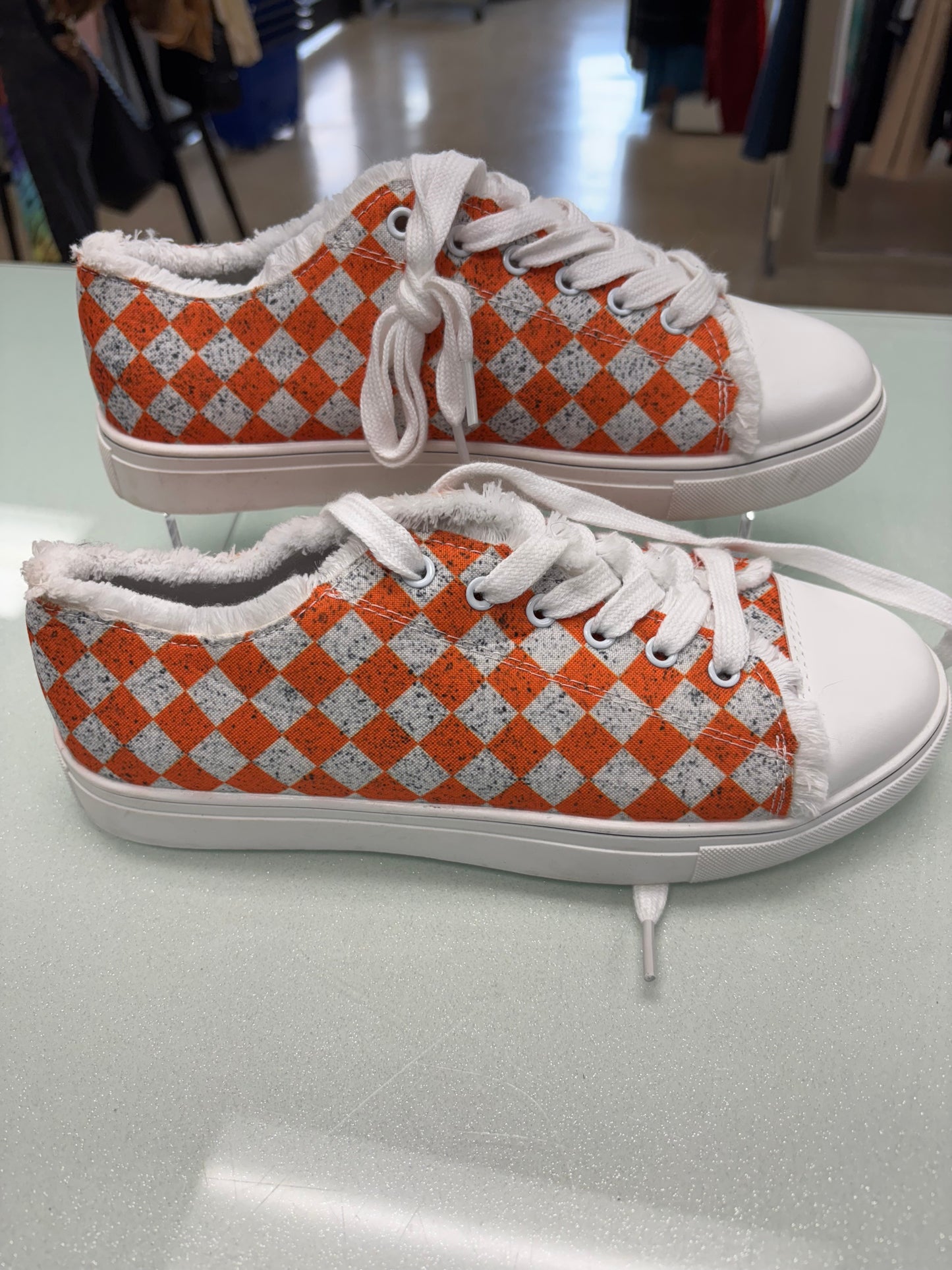 Women’s 9 shoes