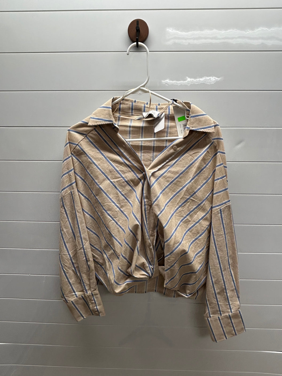 Woman’s medium