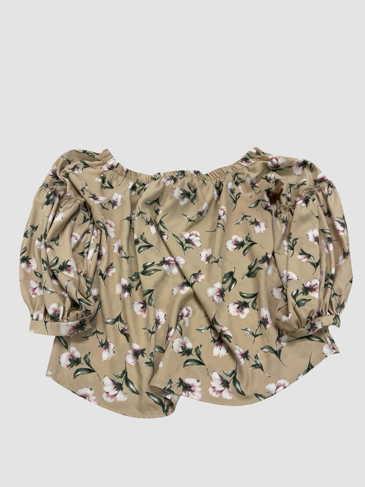 Women’s medium blouse