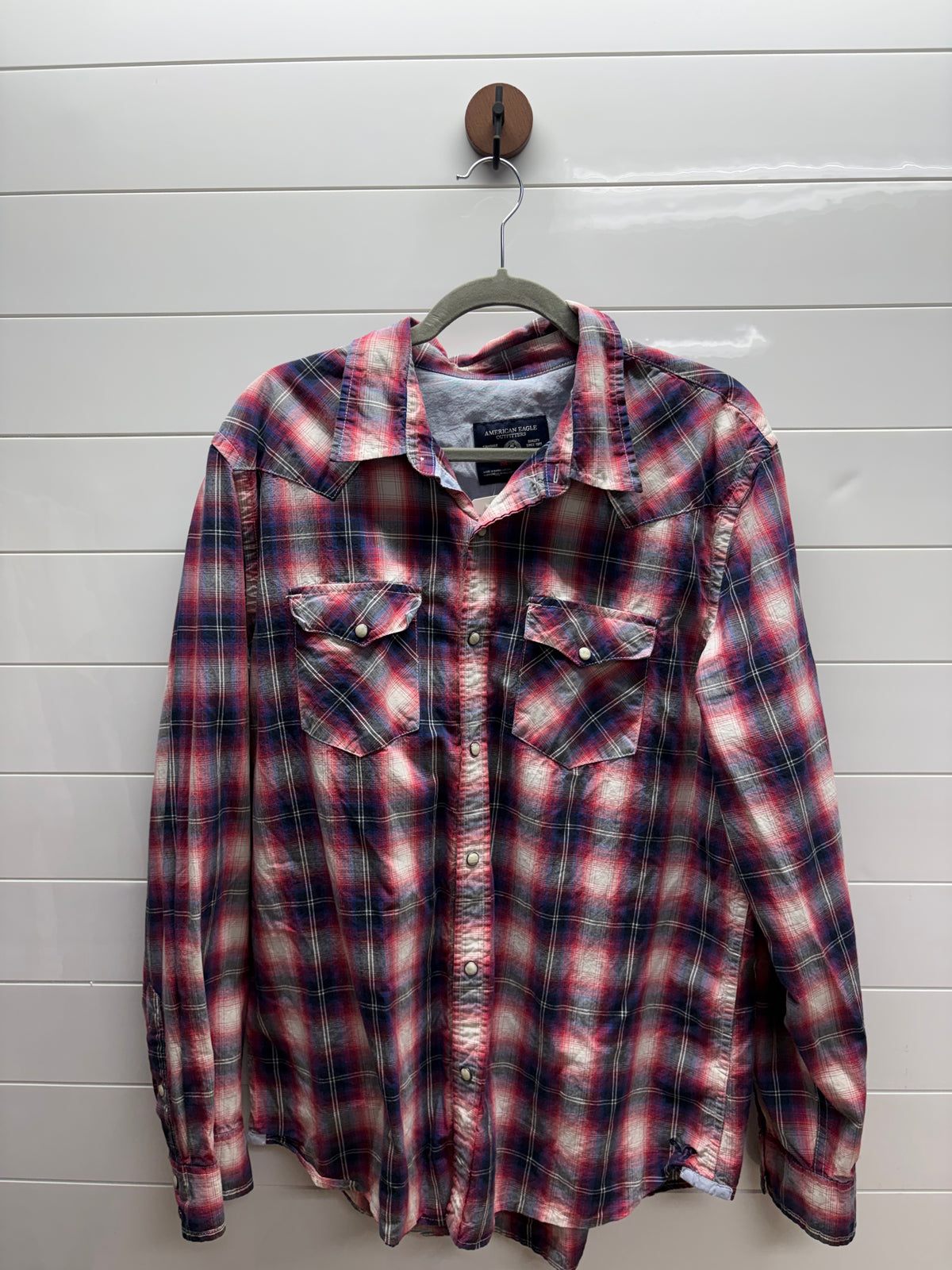 Men’s XL Button Up