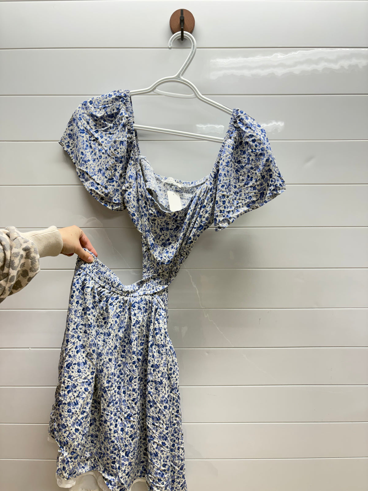 Women’s Large Dress