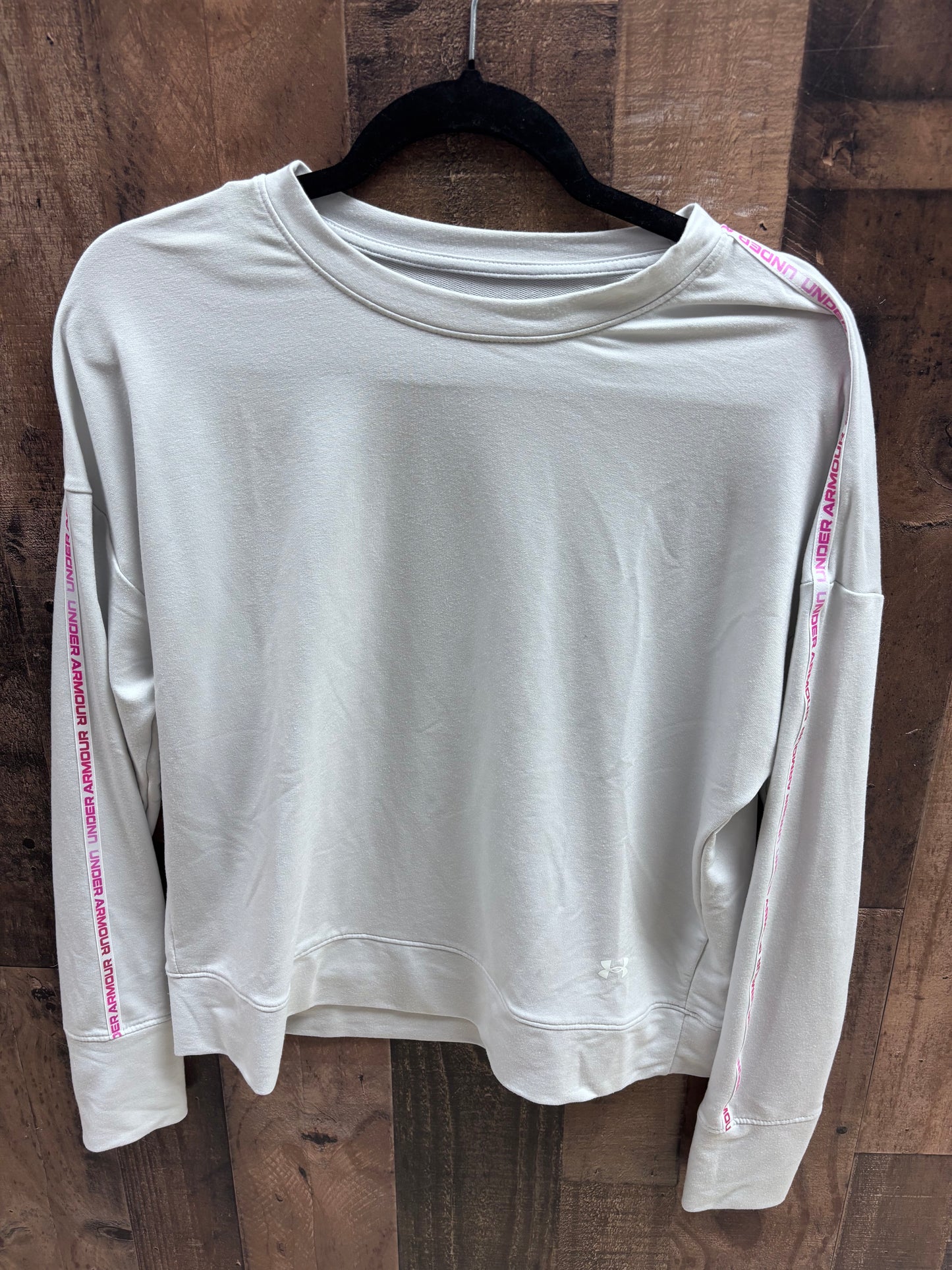 Women’s medium under armour long sleeve