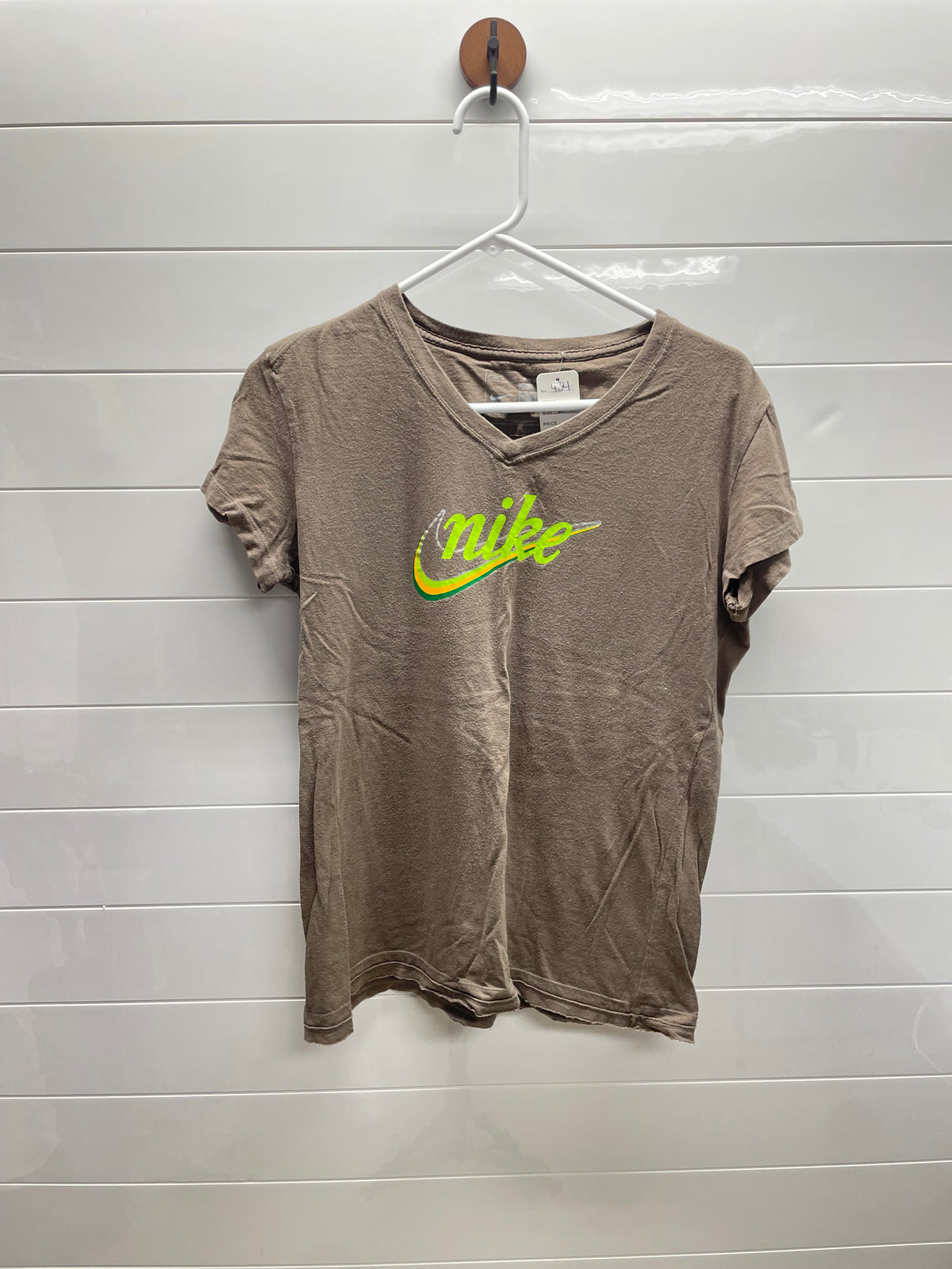 Women’s Large Nike Tee
