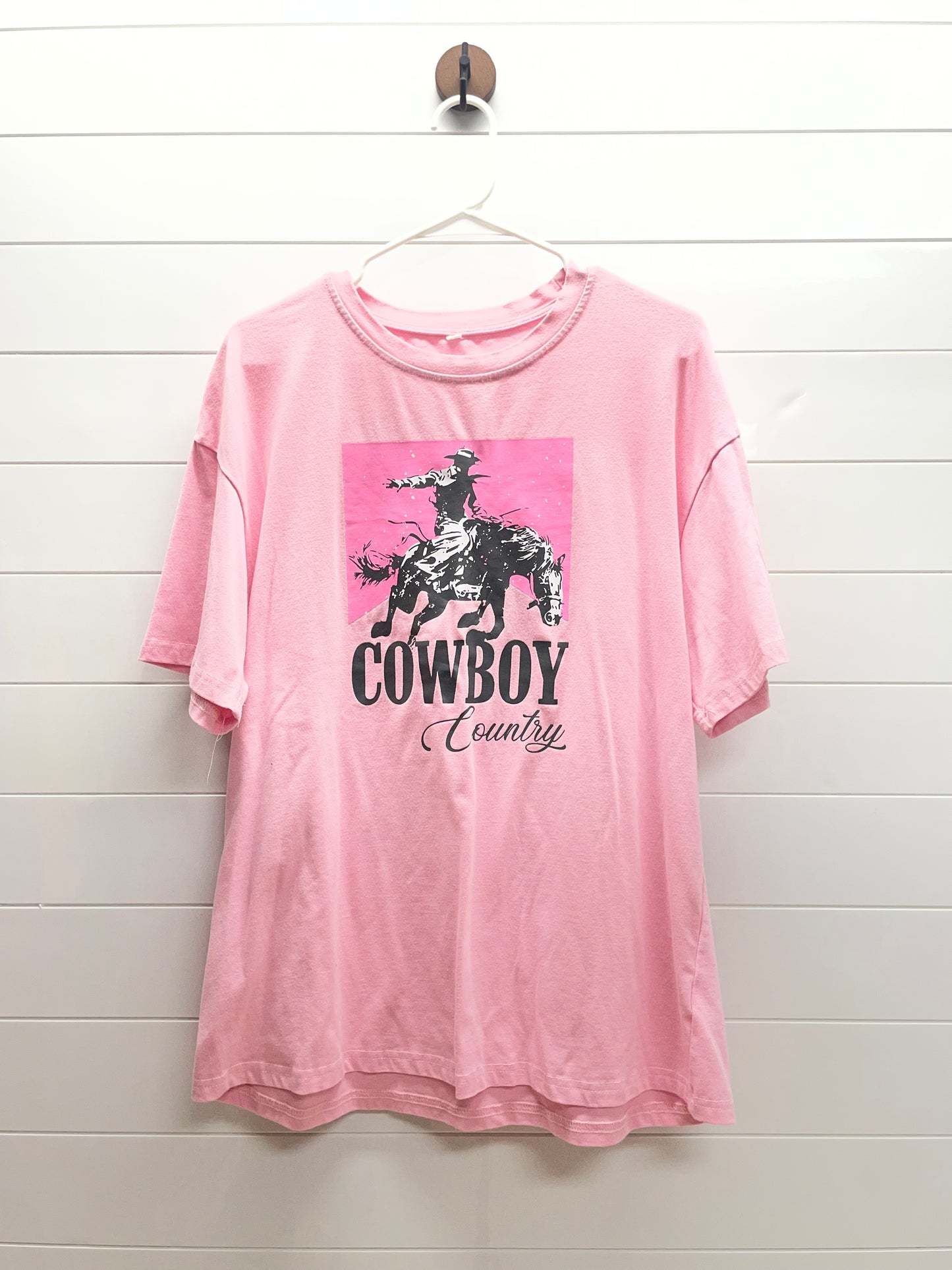 Women’s large tee