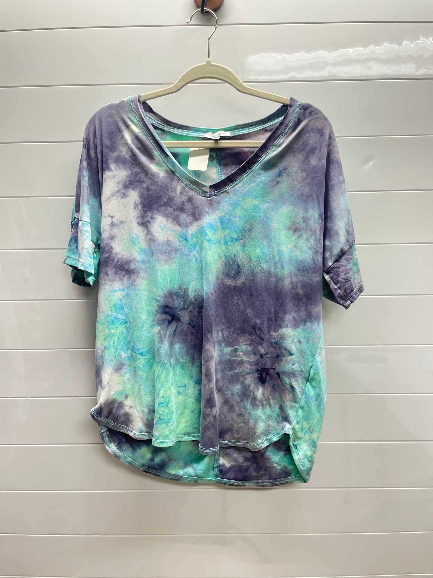 Women’s small tee