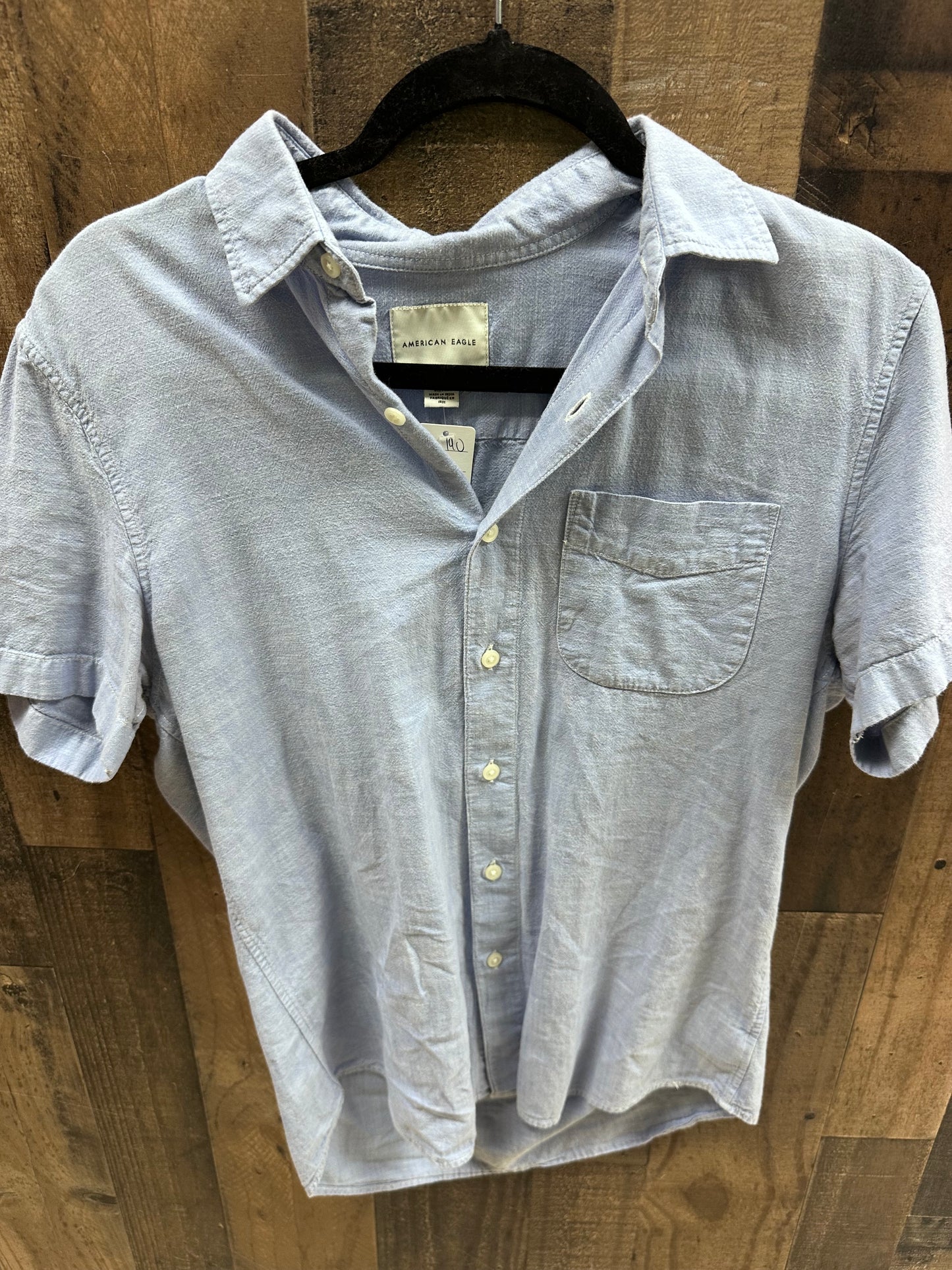 Men’s small ae button shirt