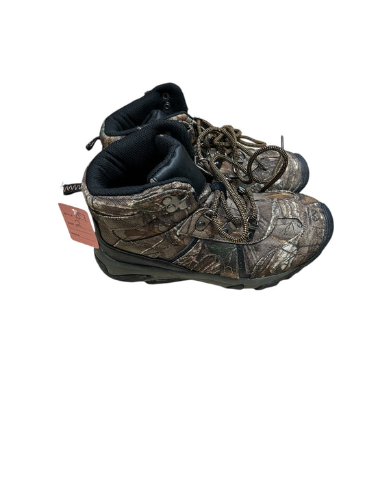 Boys 2Y boots