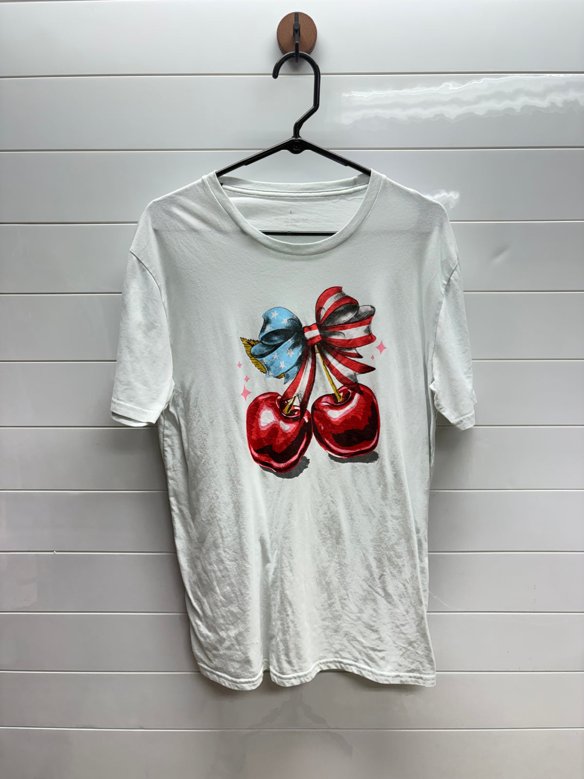 Womens large tee