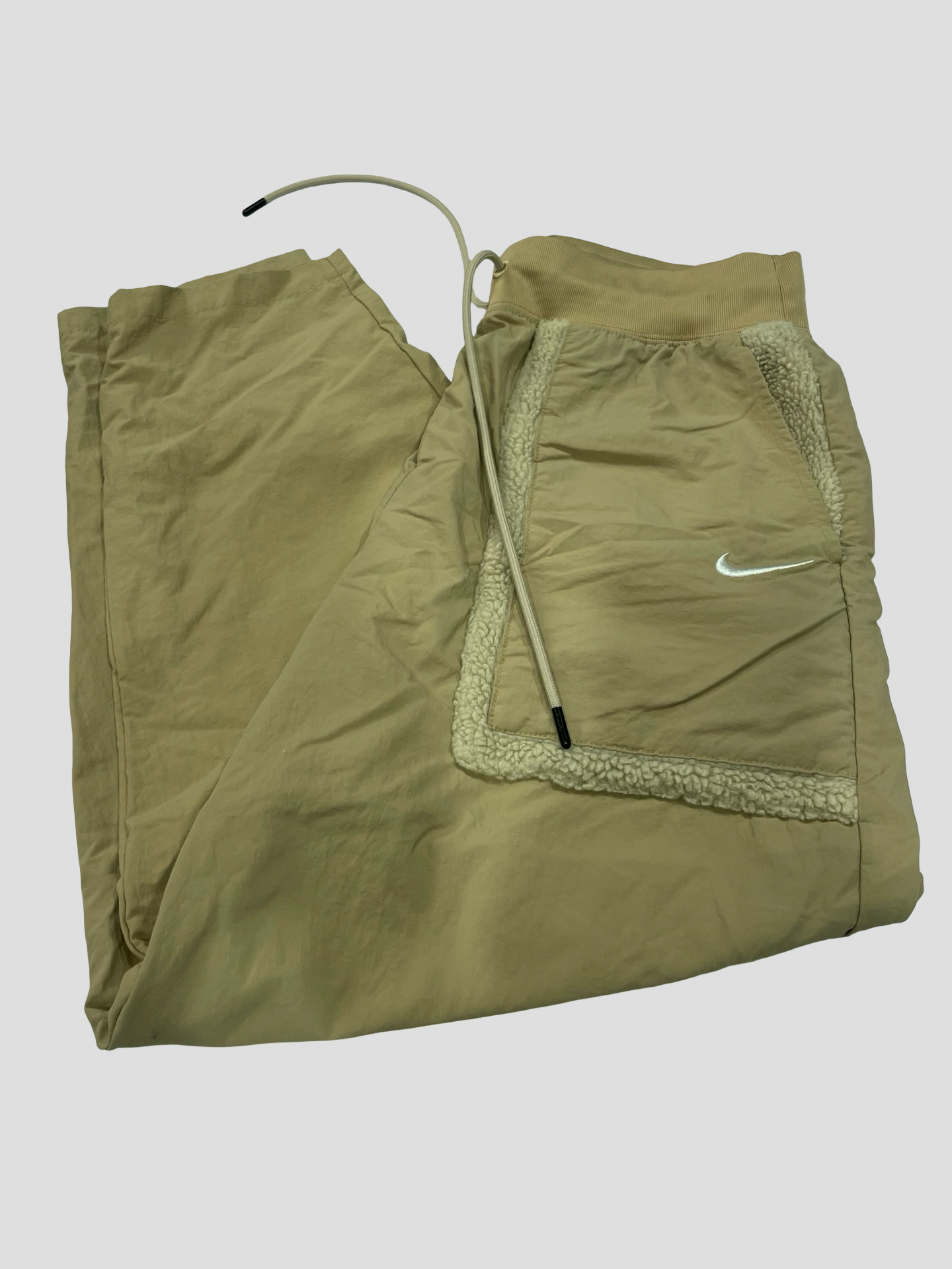 Women’s medium Nike pants