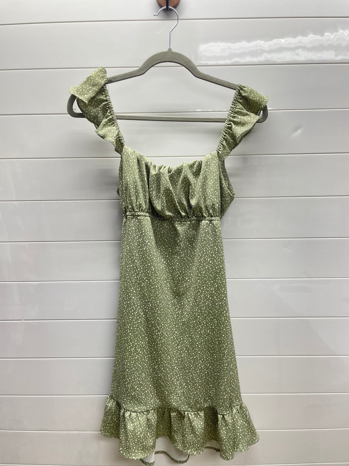Women’s medium dress
