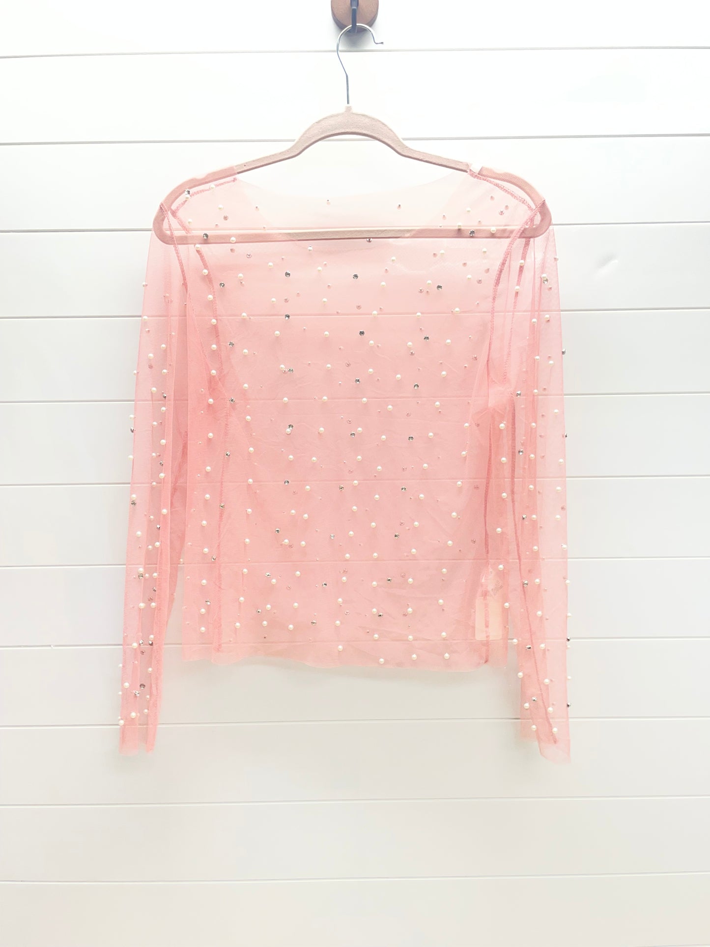 Women’s large mesh shirt