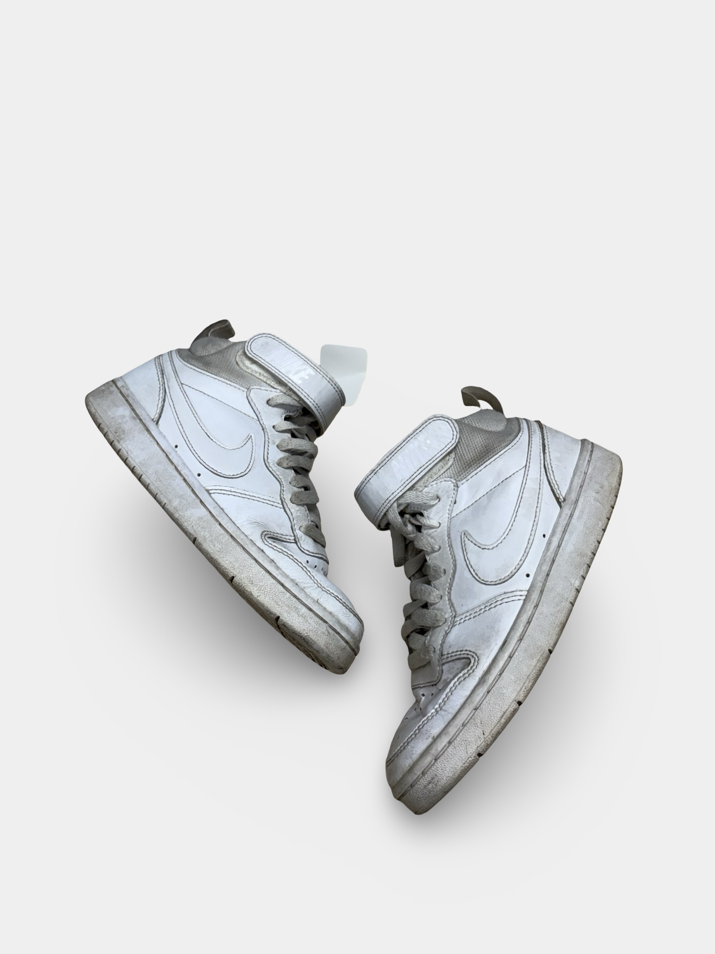 Boys 3.5Y Nikes-Worn