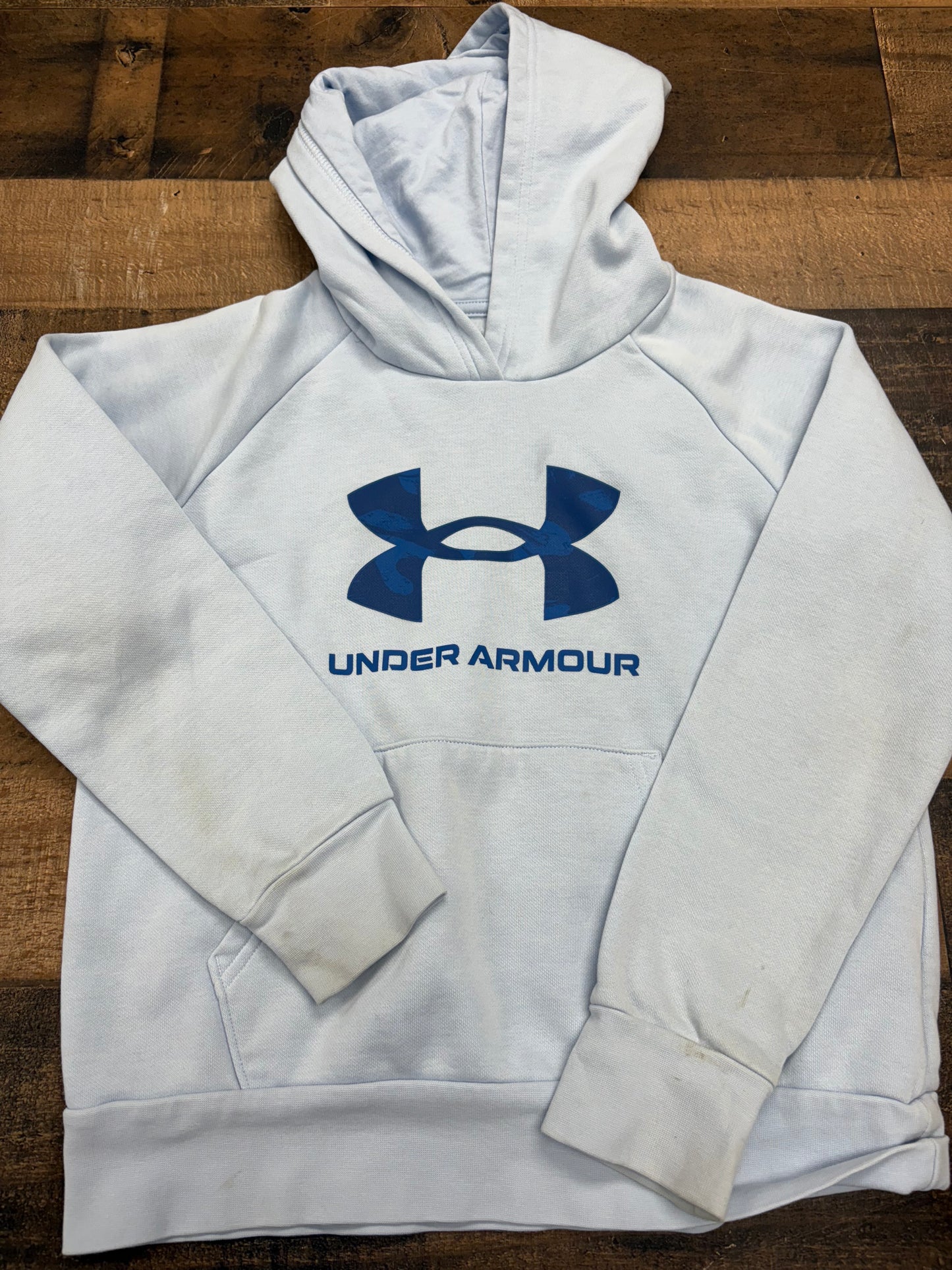 Youth medium ua sweatshirt (play condition)
