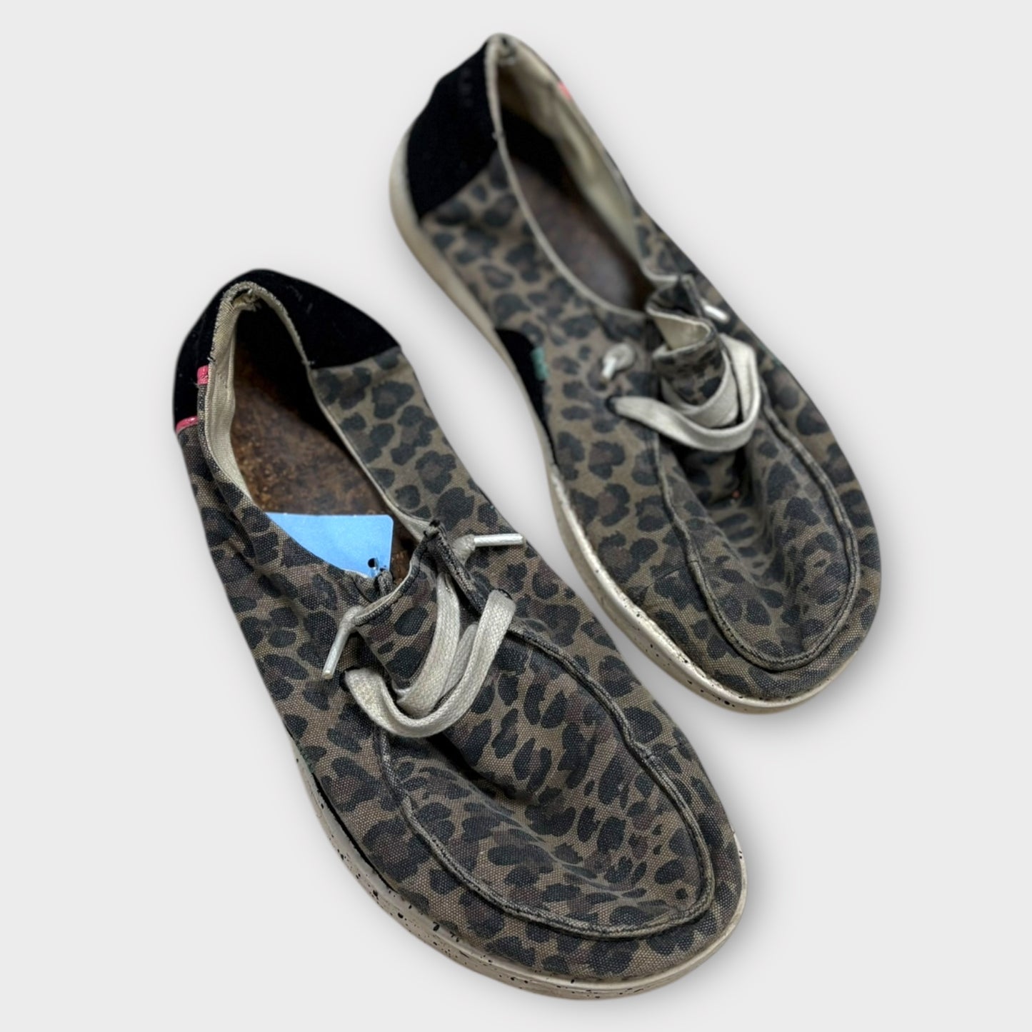 Women’s Hey Dudes- sz 9