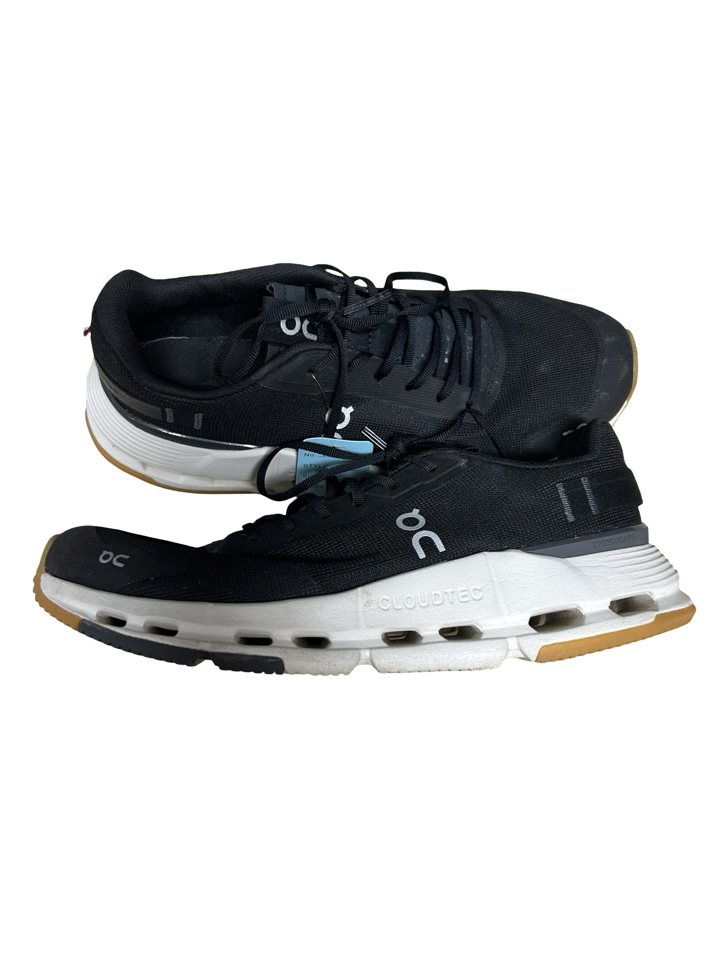 Women’s 8 OnCloud shoes