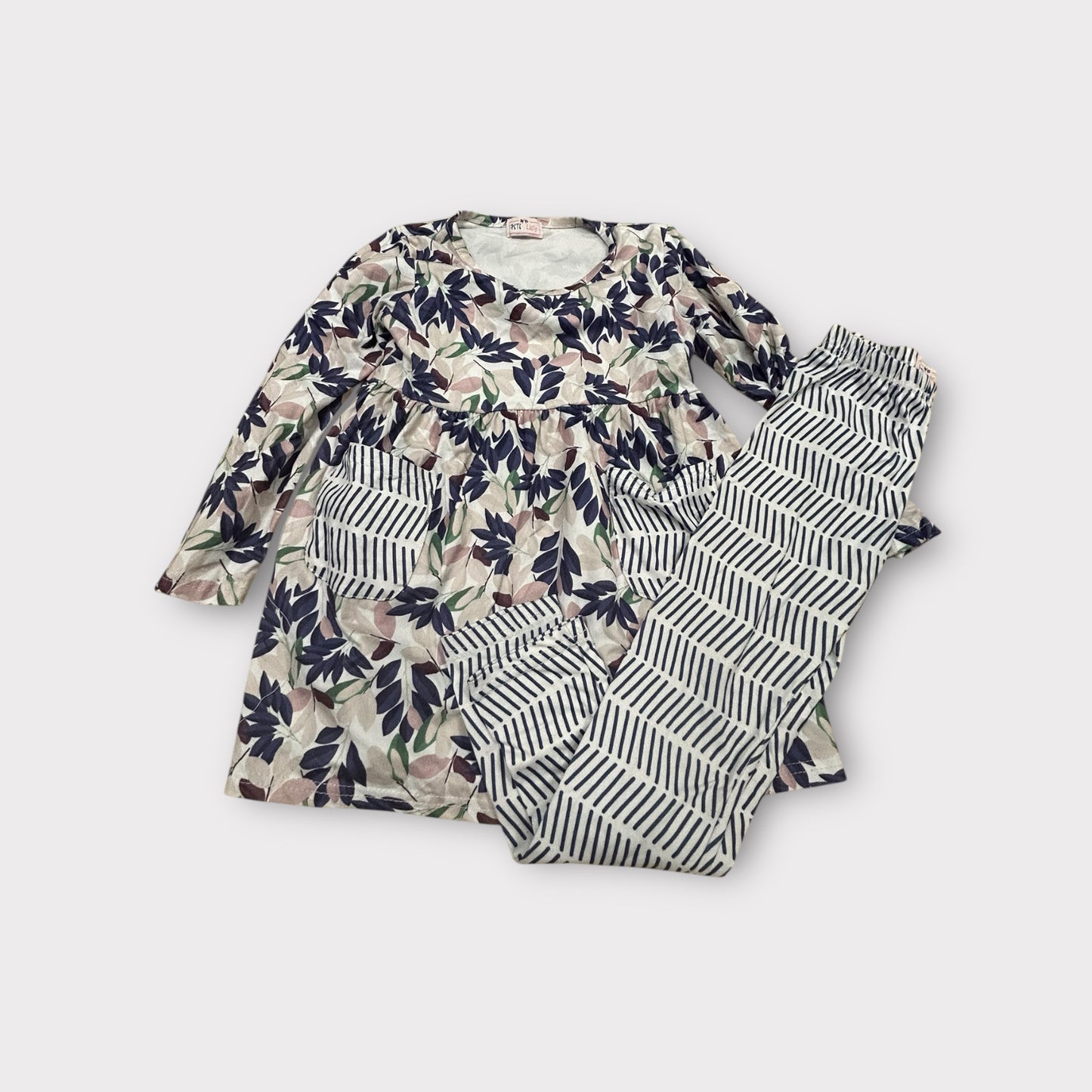 Girls 6 Pete and Lucy Set