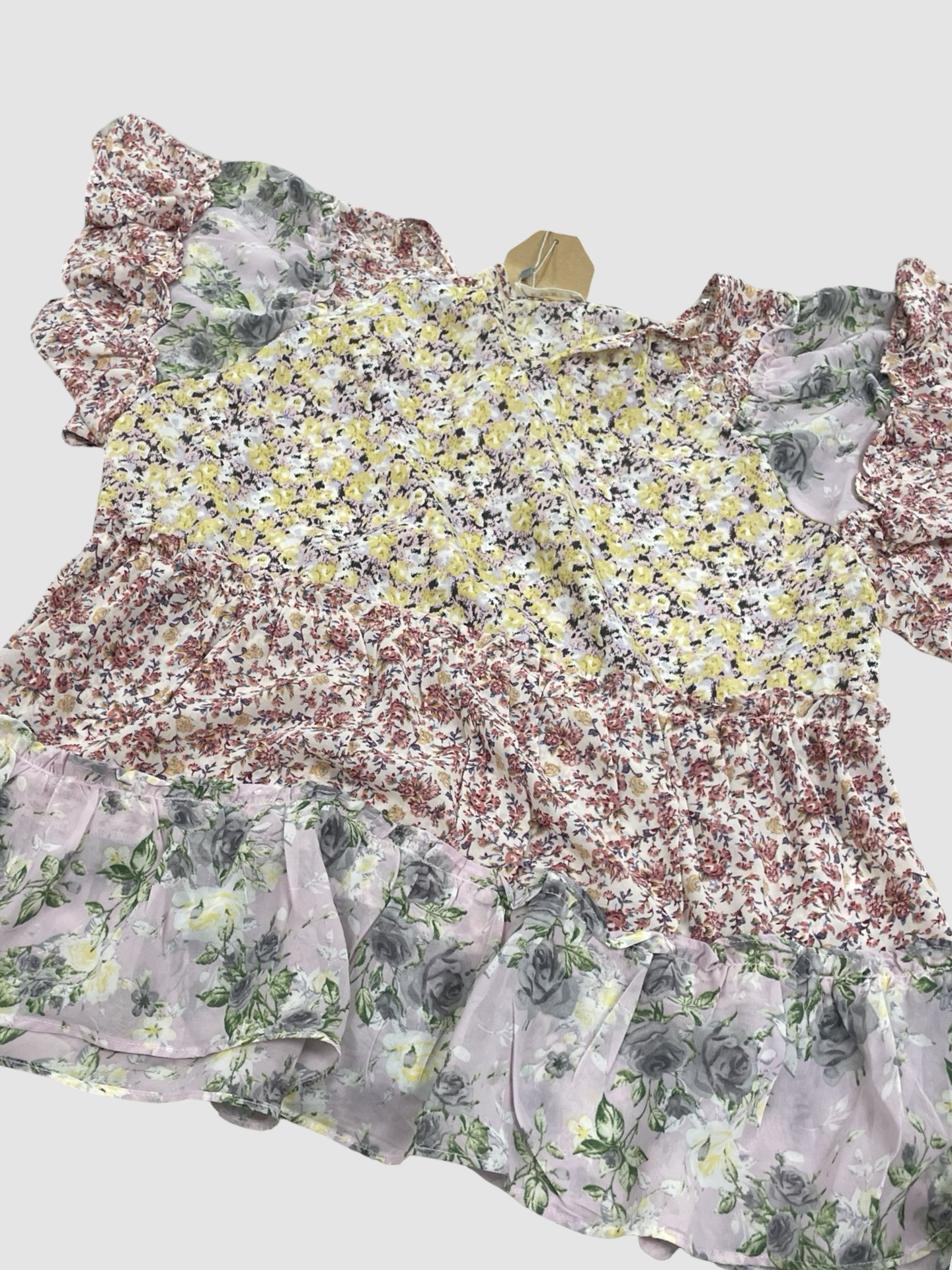 Women’s medium blouse