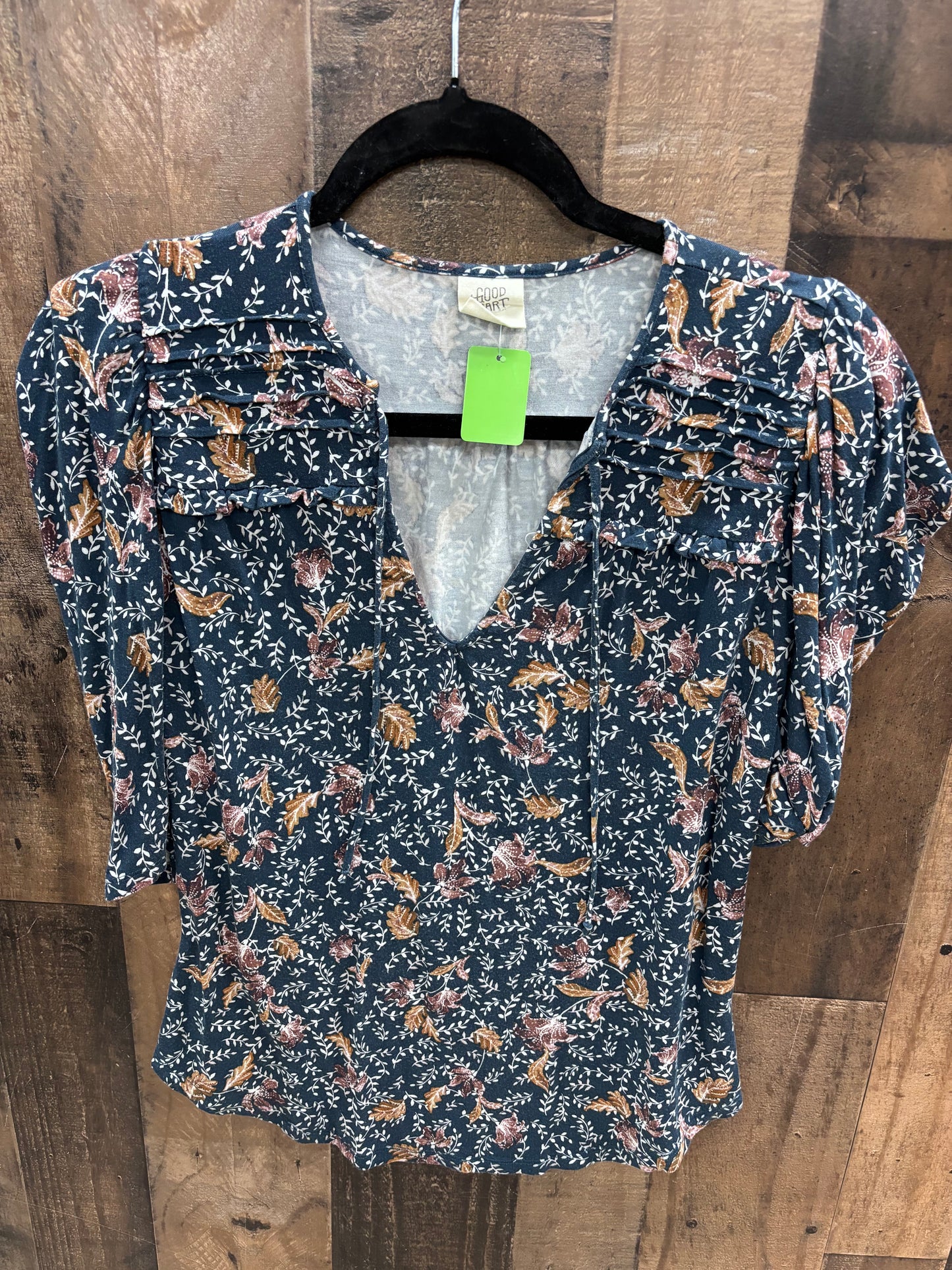 Women’s xs shirt