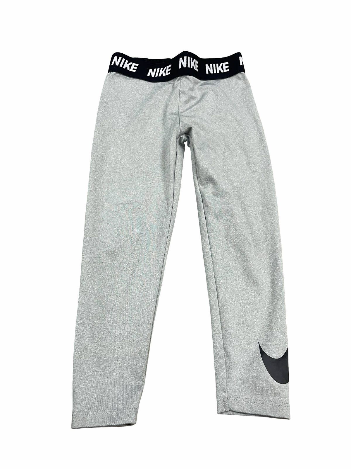 Girls 5 Nike (spot)